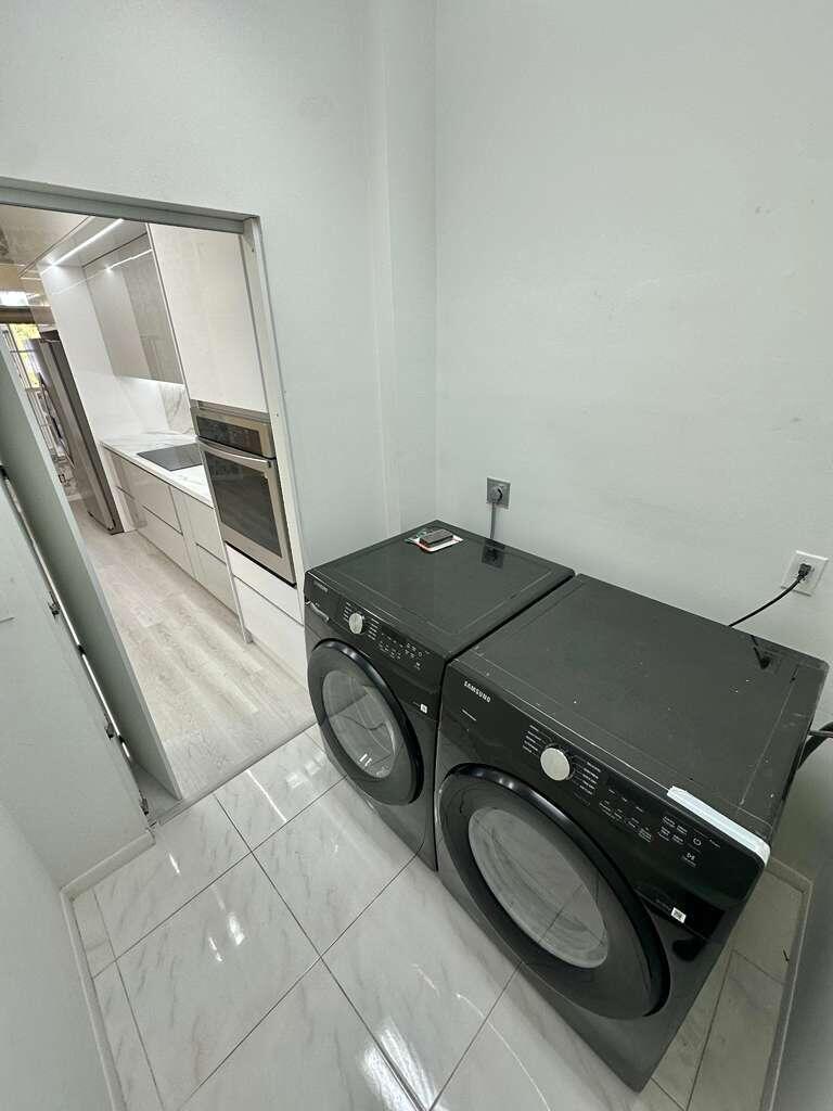 PINE RIDGE AT DELRAY BEACH - Residential