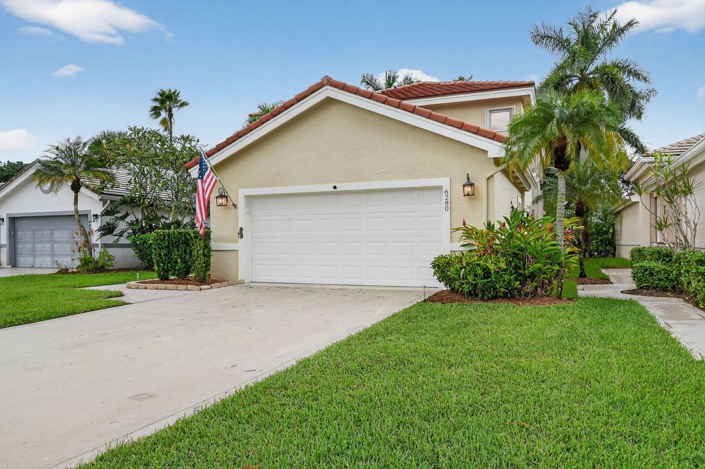 Photo of 6280 Breckenridge Circle, Lake Worth, FL 33467 (MLS # R11127577)