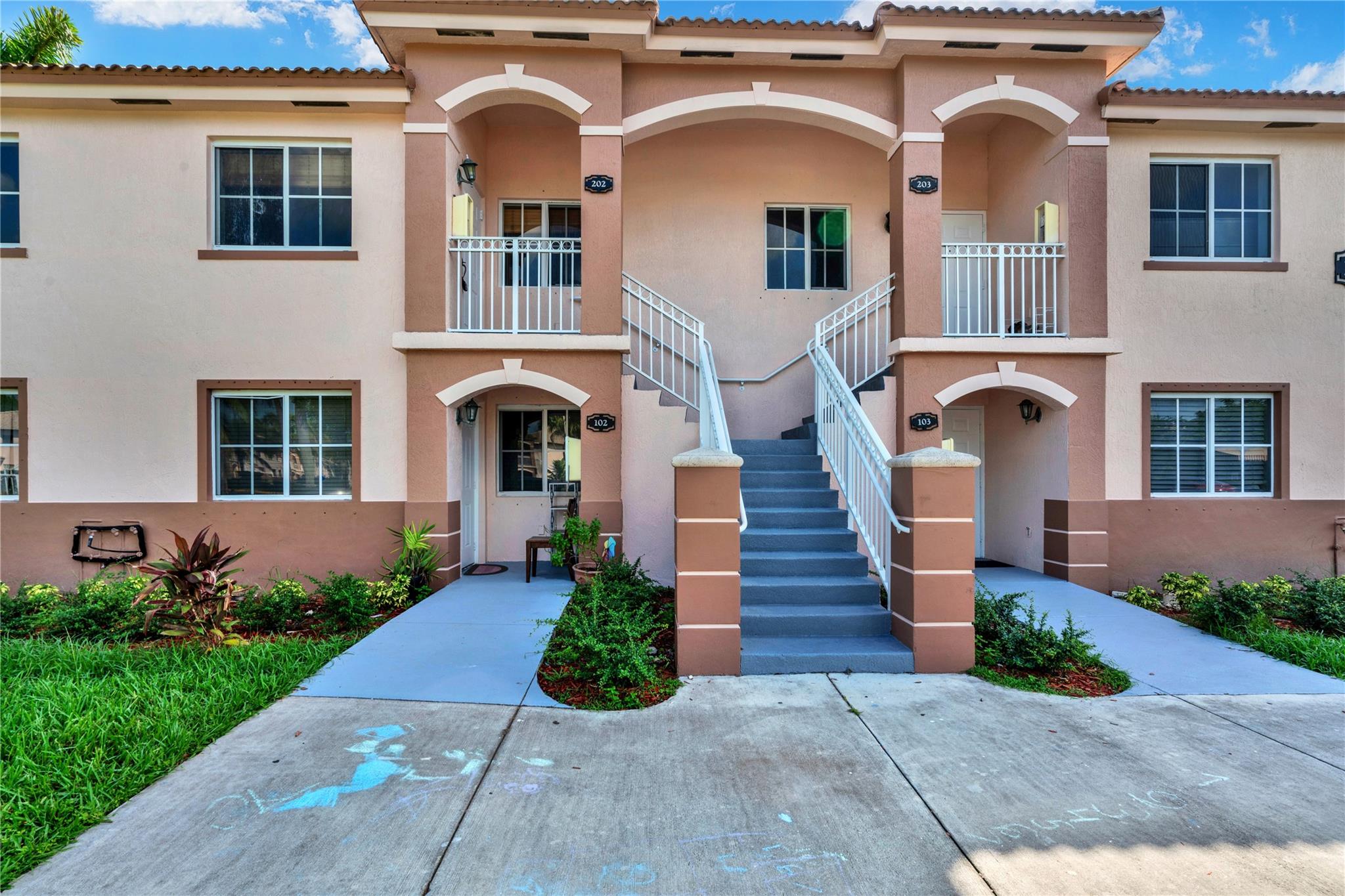 VENETIA GARDENS - Residential