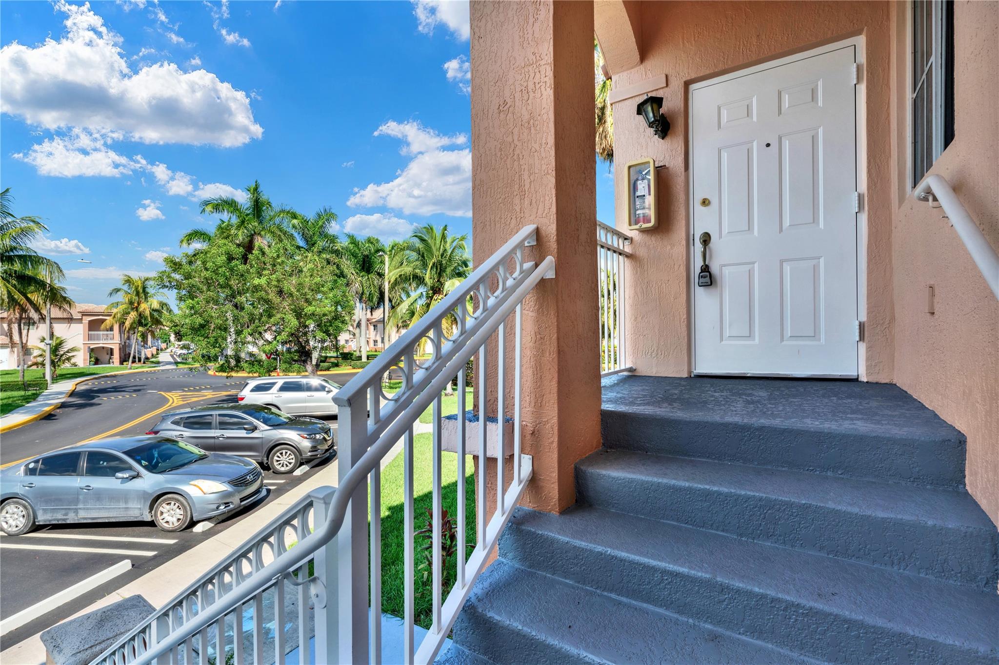 VENETIA GARDENS - Residential