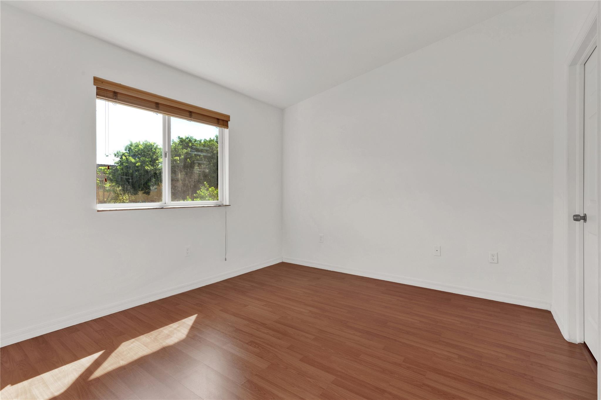 VENETIA GARDENS - Residential