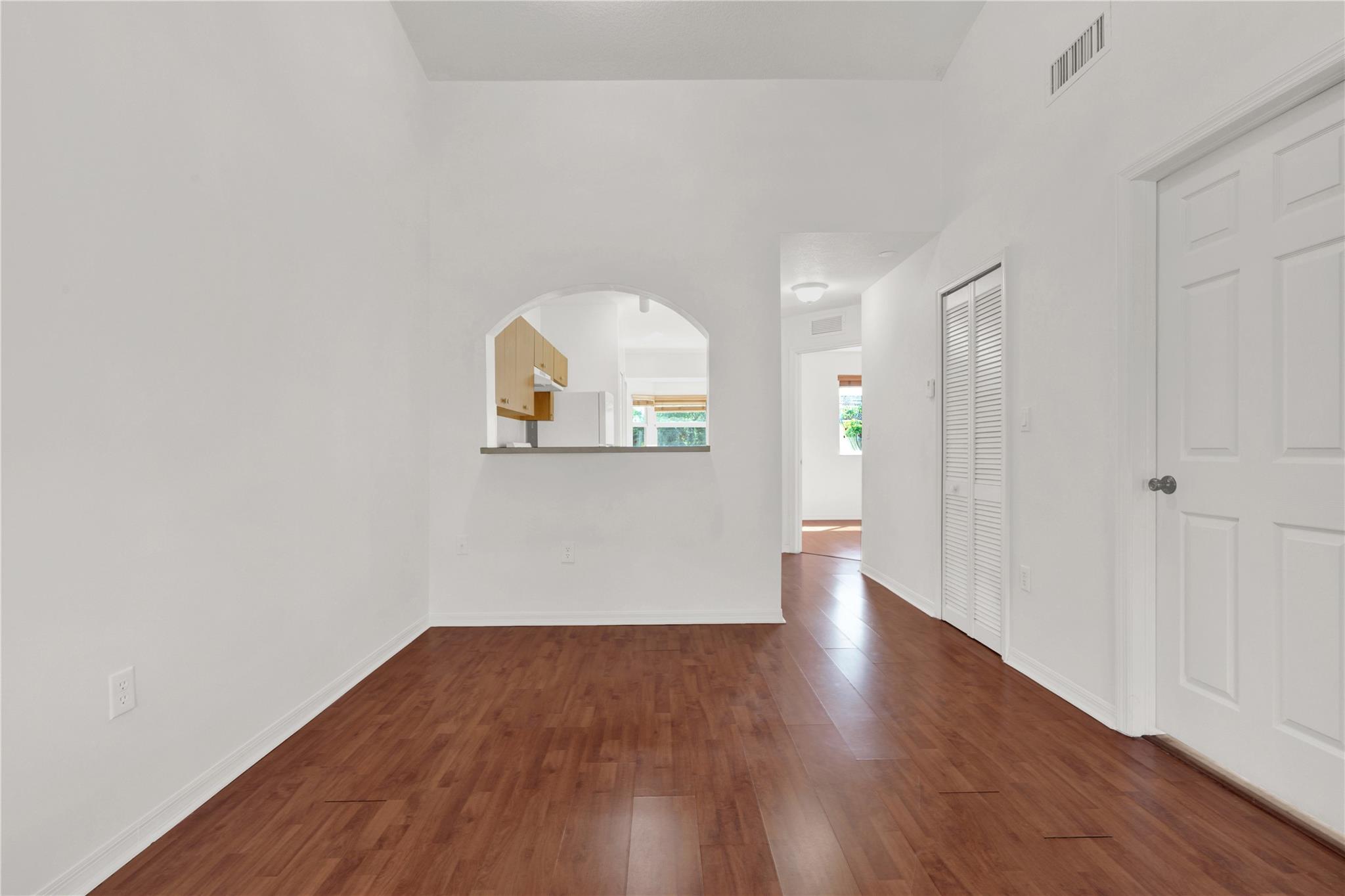 VENETIA GARDENS - Residential