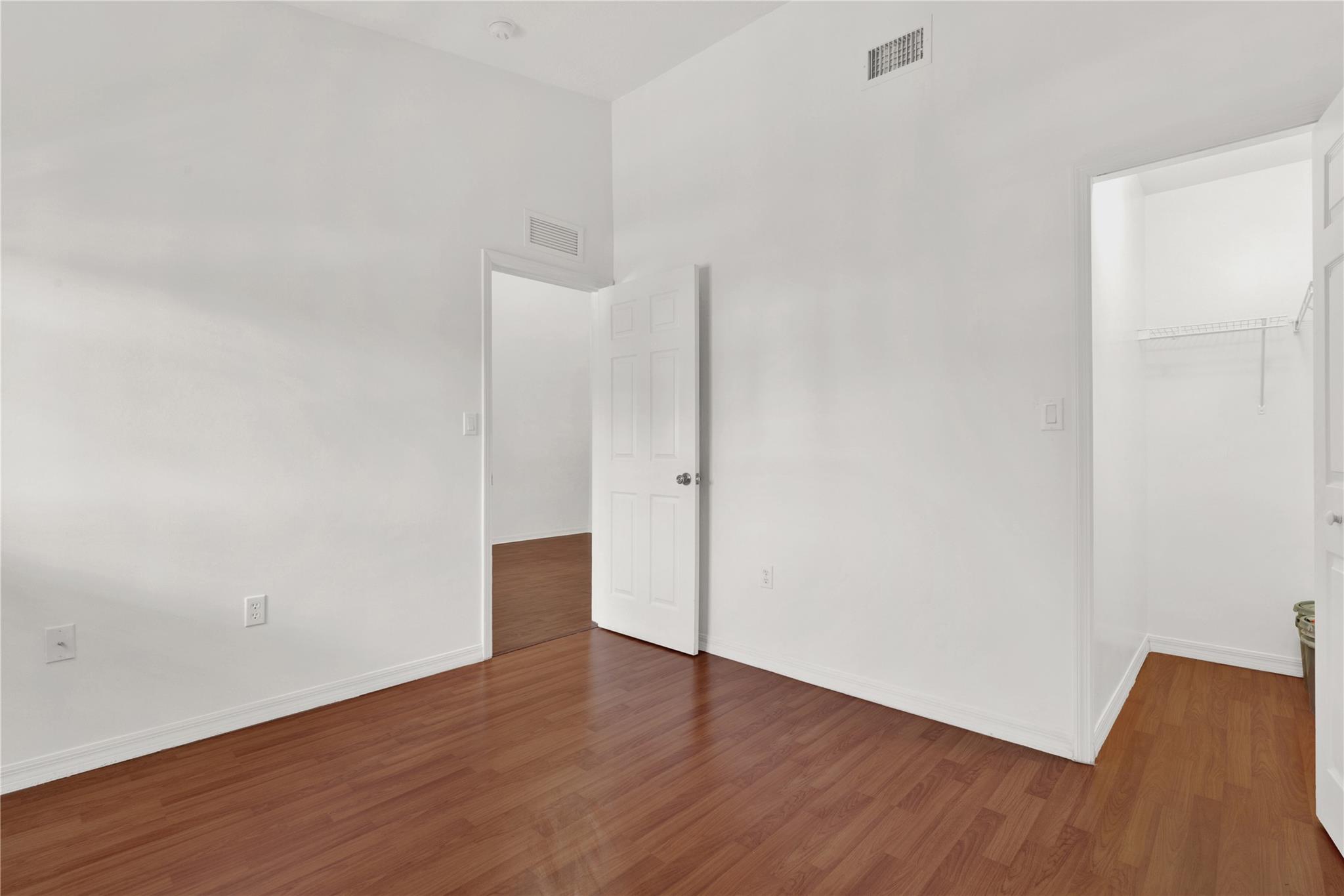 VENETIA GARDENS - Residential