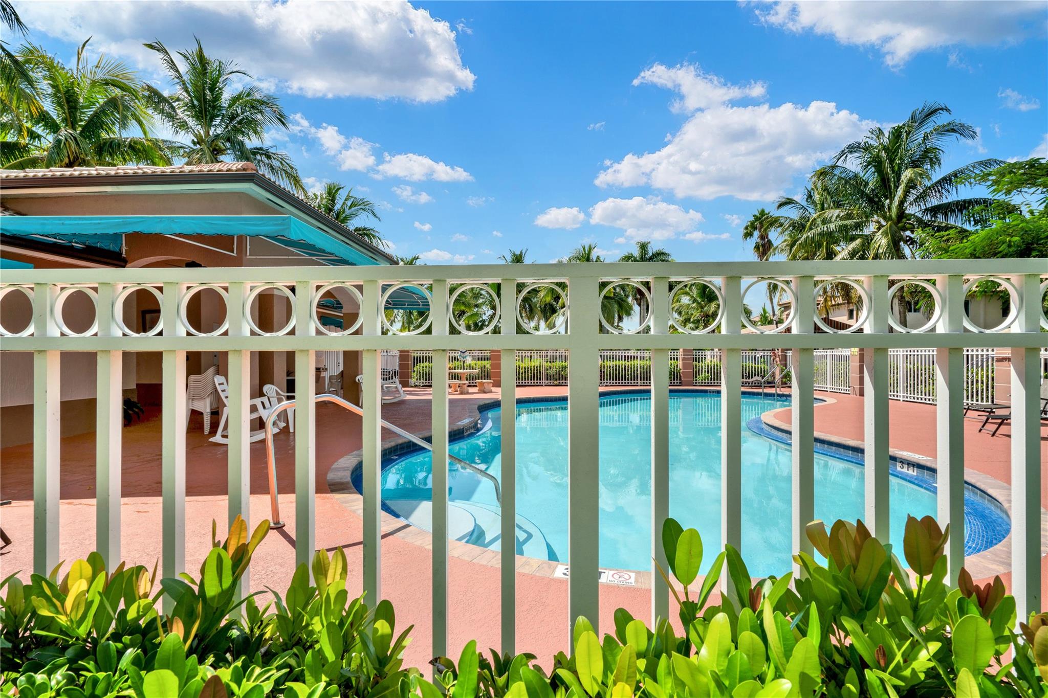 VENETIA GARDENS - Residential