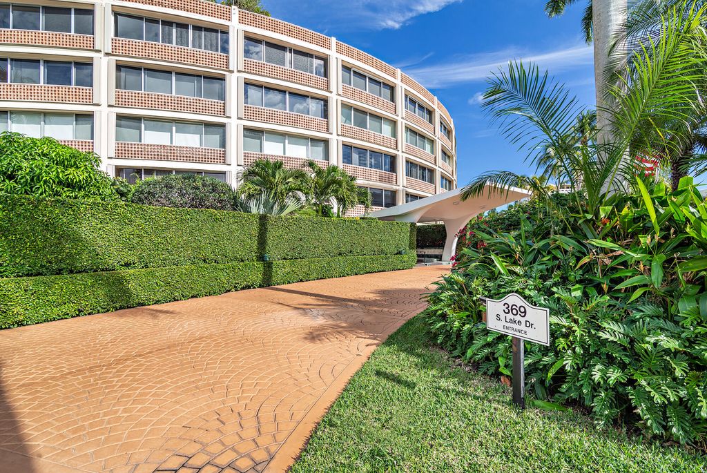 Photo of 369 S Lake Drive #2b, Palm Beach, FL 33480 (MLS # B26021334)