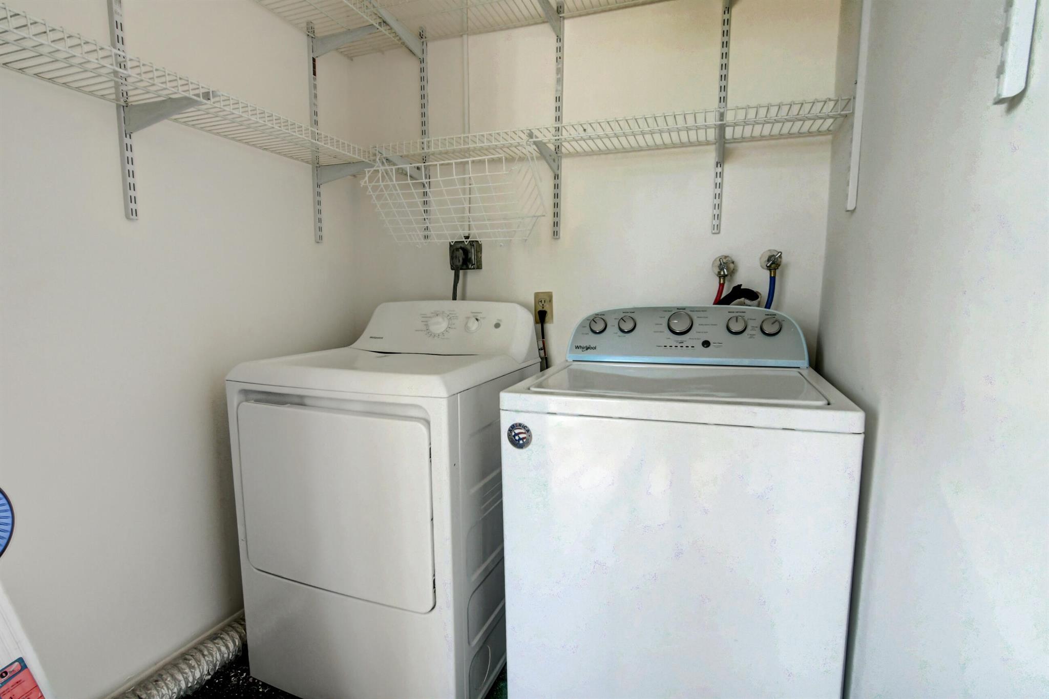 KINGS POINT BURGUNDY COND - Residential Lease