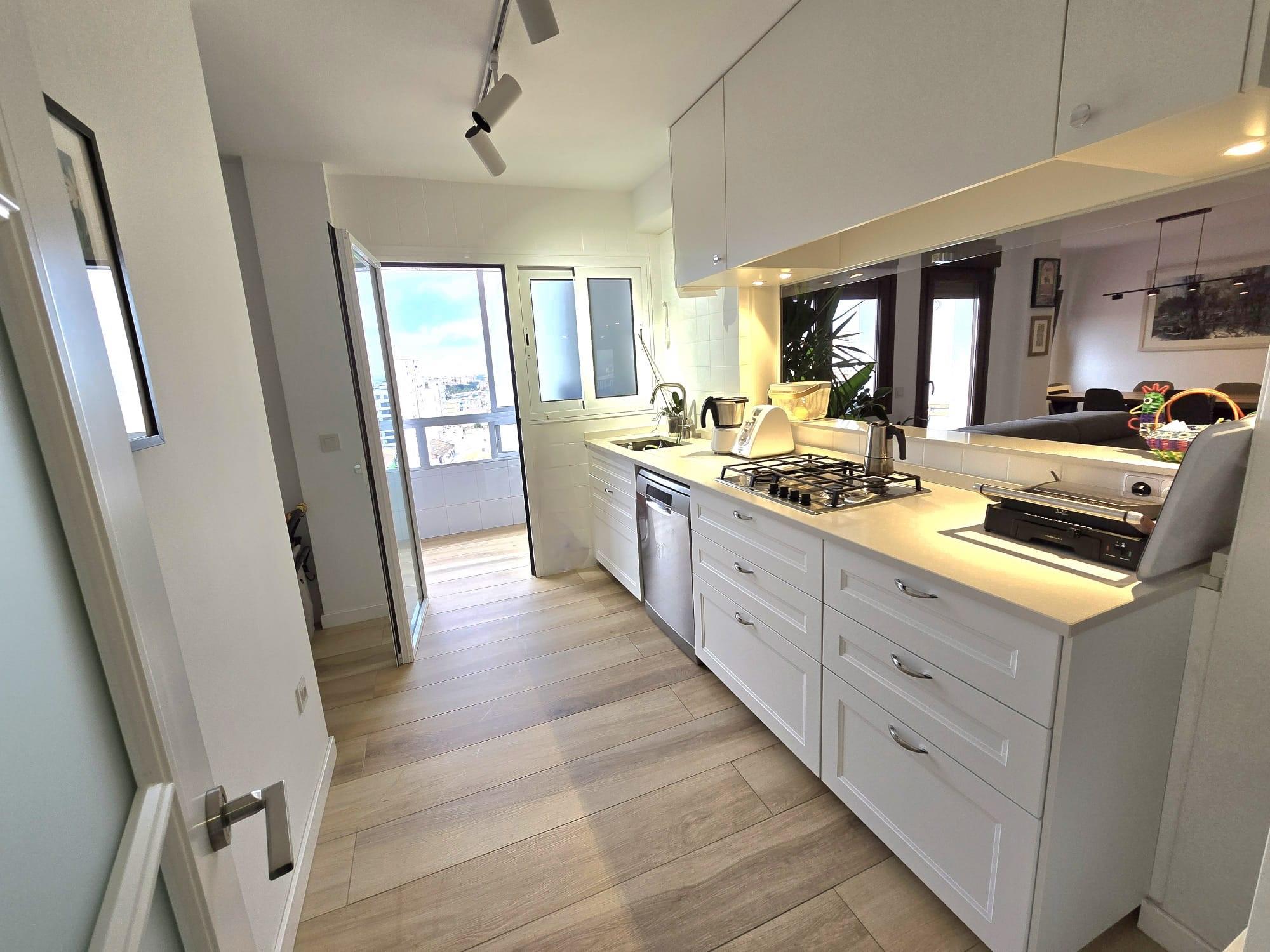 SANTA PAULA - Residential