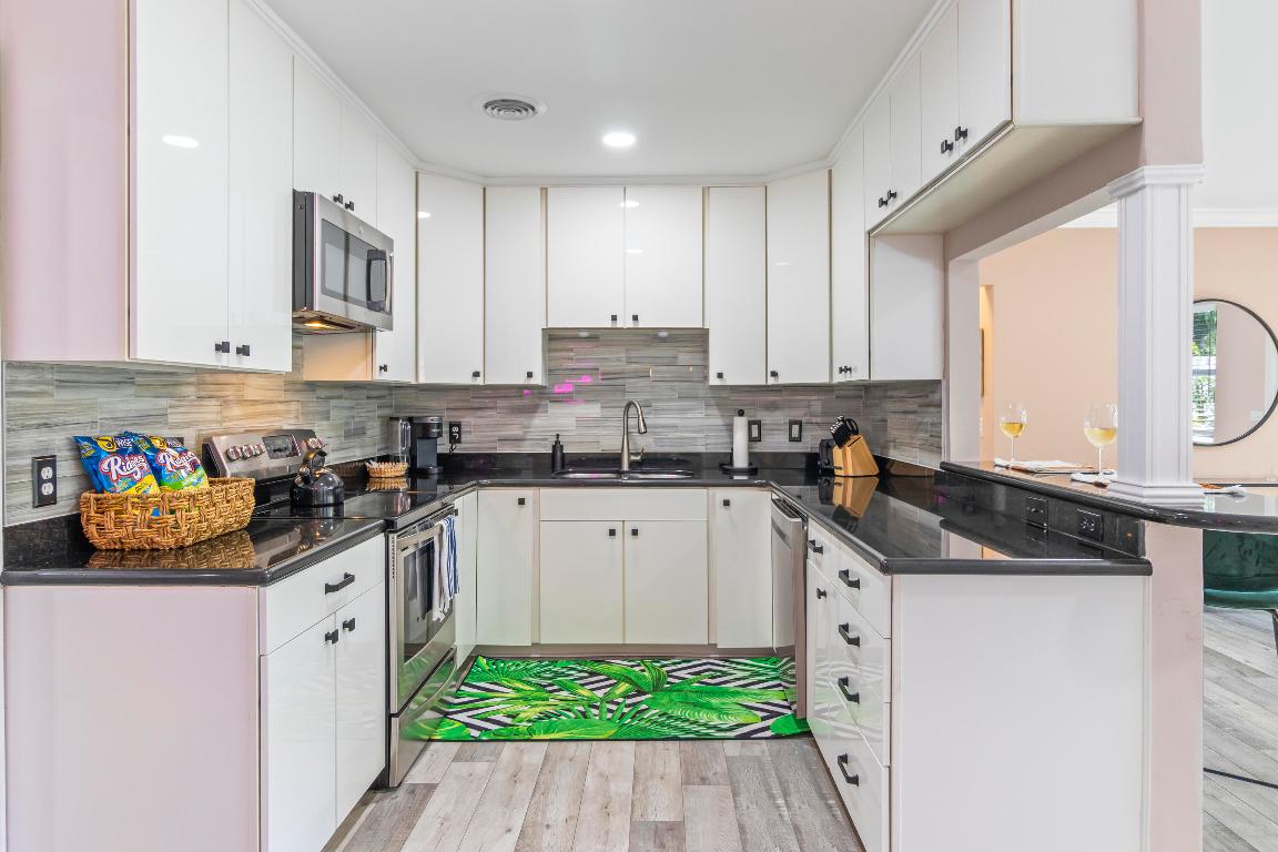 PLUMOSA PARK SEC A, B AND D - Residential Lease