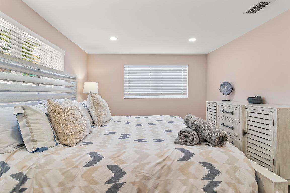 PLUMOSA PARK SEC A, B AND D - Residential Lease