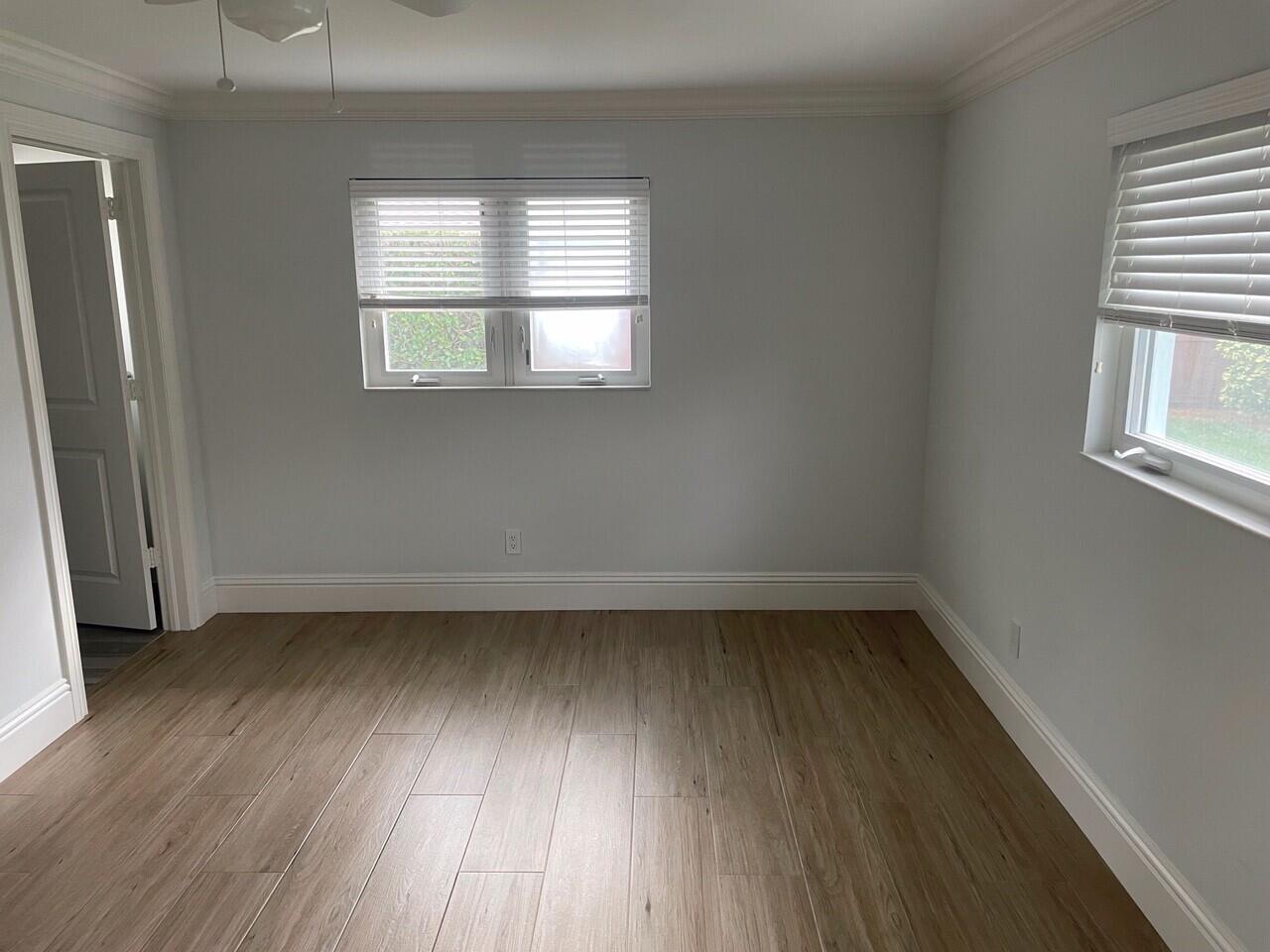 RIVERSIDE DRIVE PARK SEC - Residential Lease