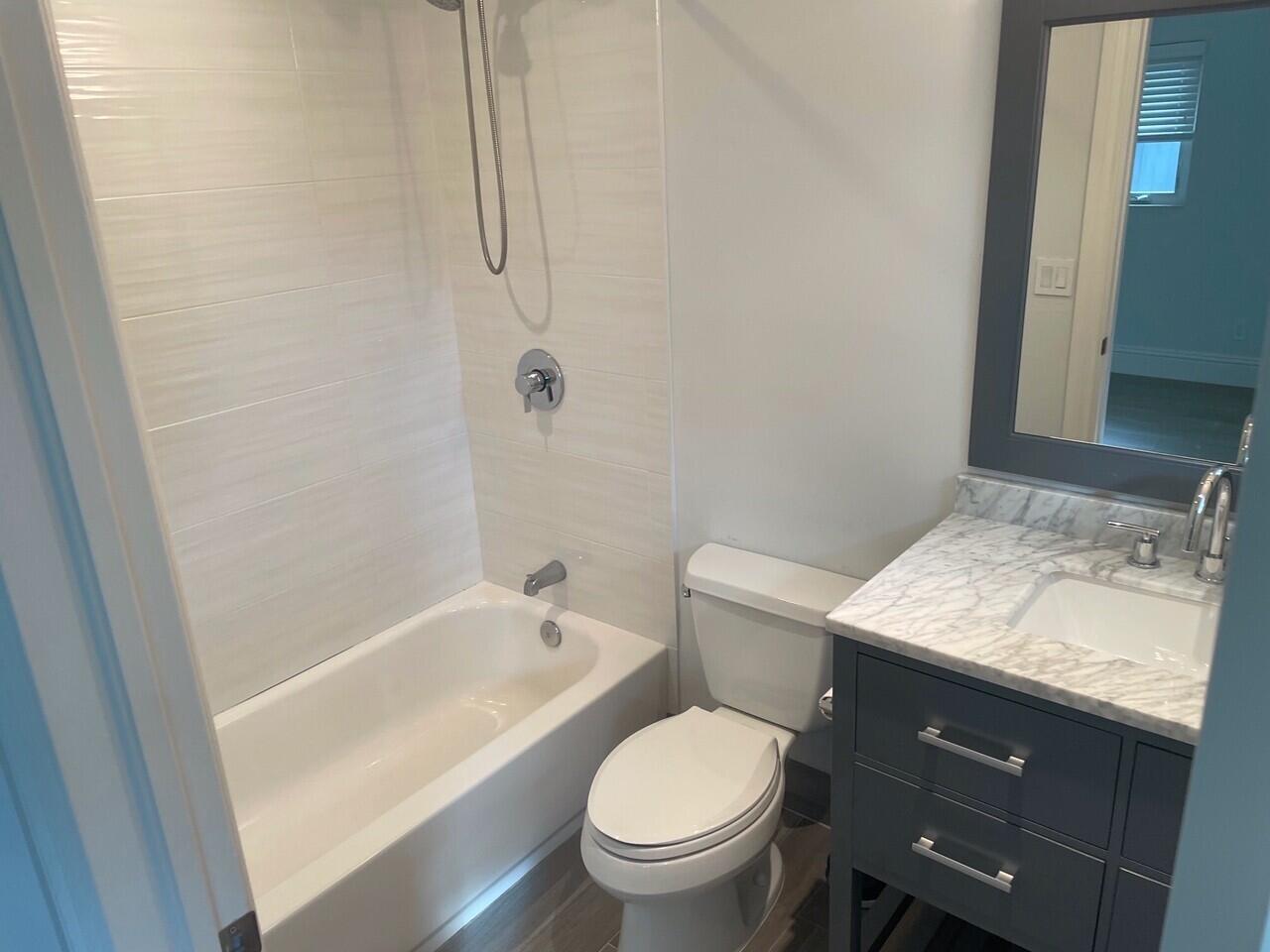 RIVERSIDE DRIVE PARK SEC - Residential Lease