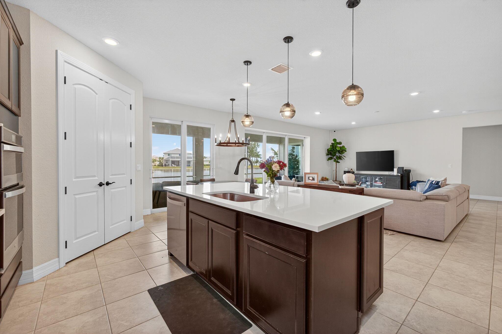 PULTE AT TRADITION PHASE - Residential