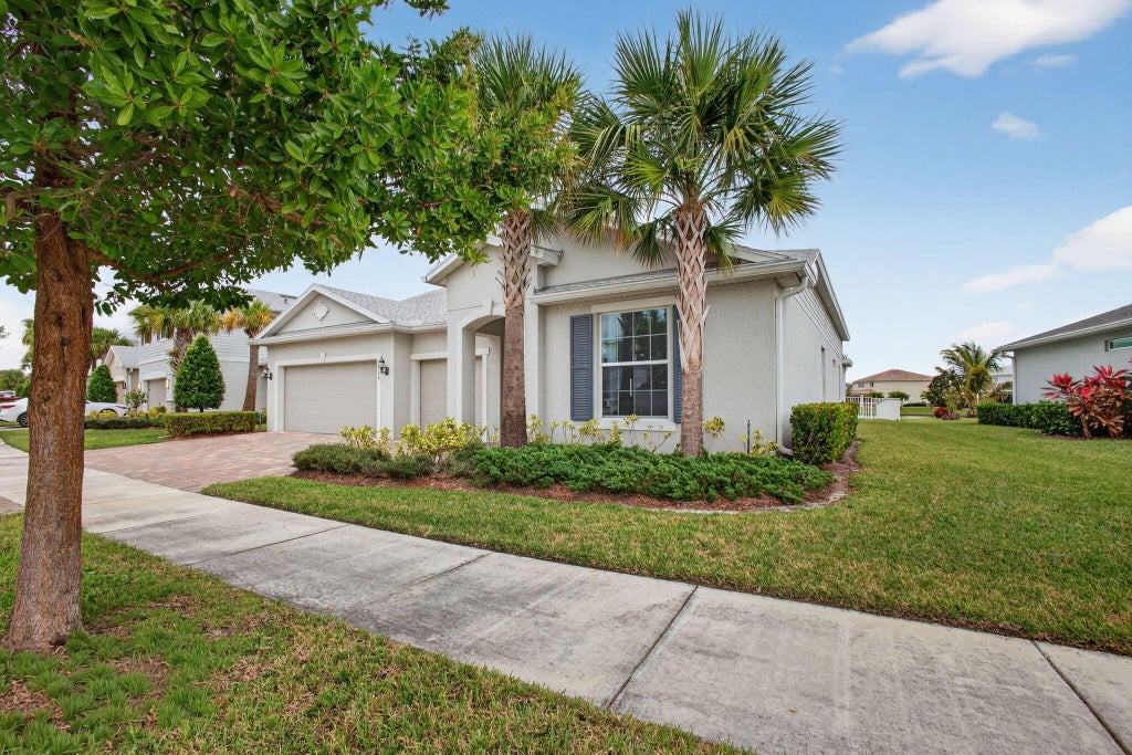 Photo of 10190 SW Captiva Drive, Port Saint Lucie, FL 34987 (MLS # R11138677)