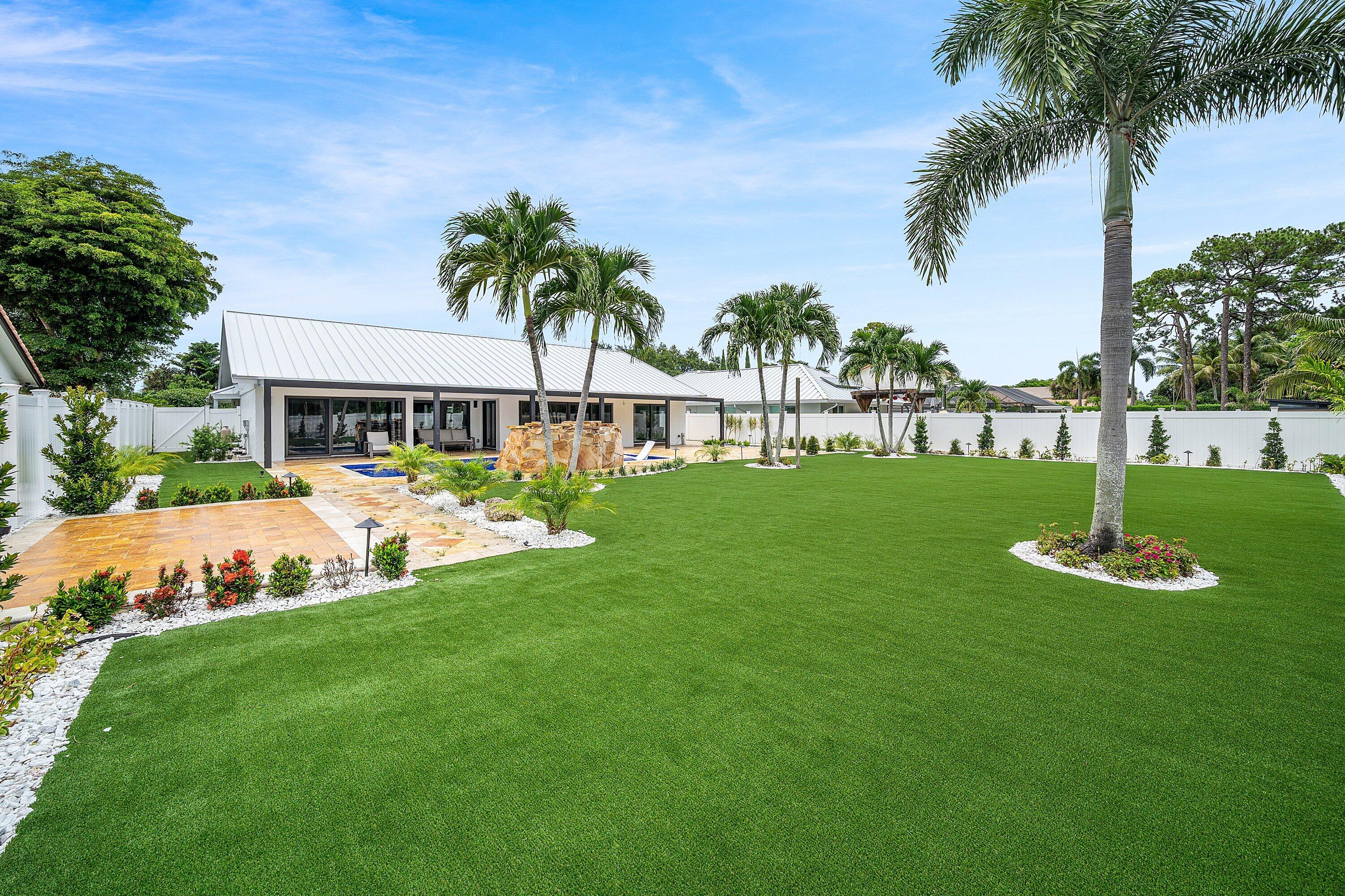 1520 SW 17th Street