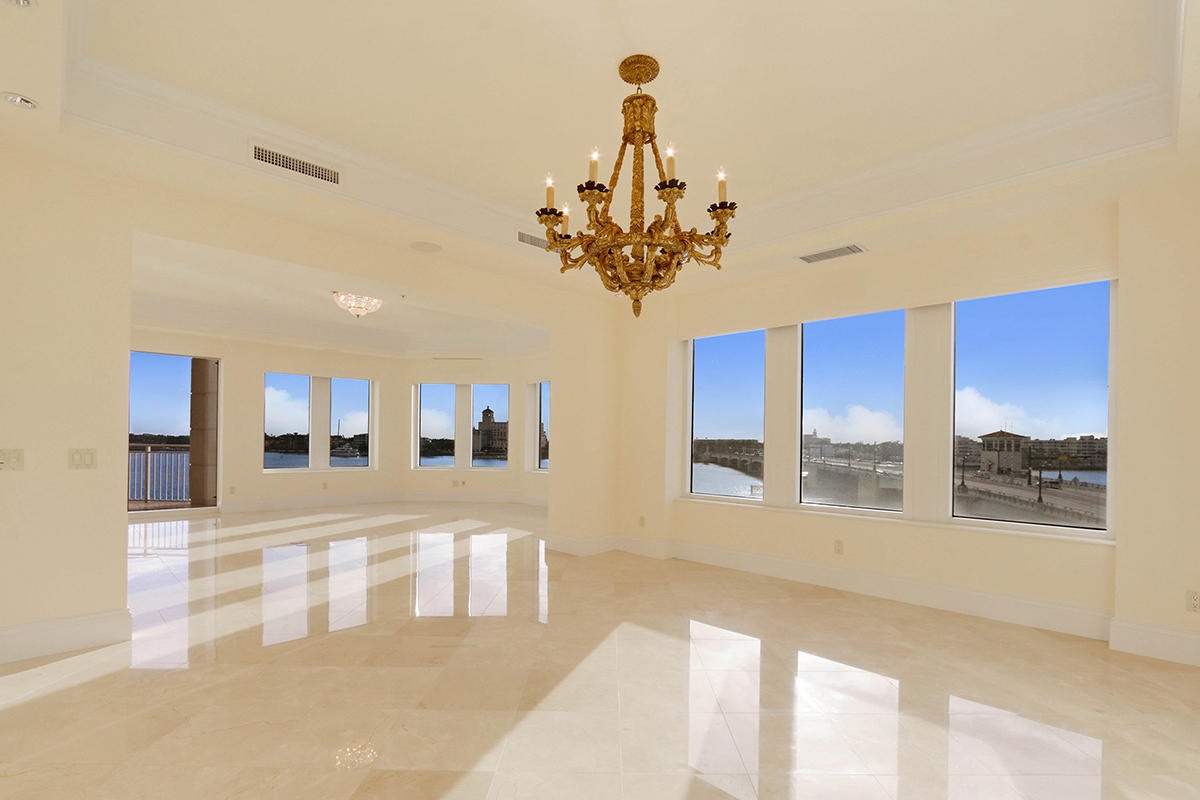 ONE WATERMARK PLACE OF TH - Residential