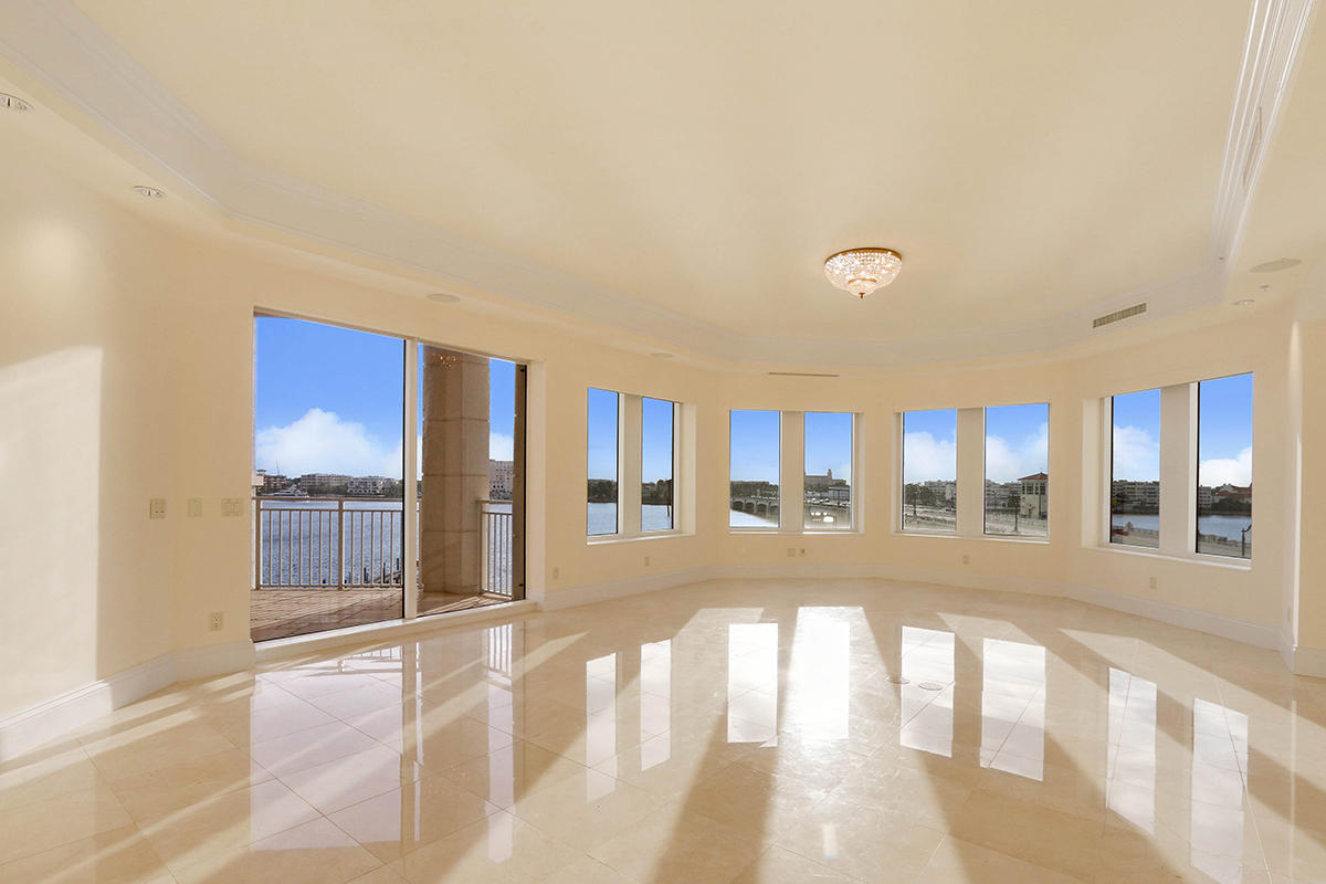 ONE WATERMARK PLACE OF TH - Residential