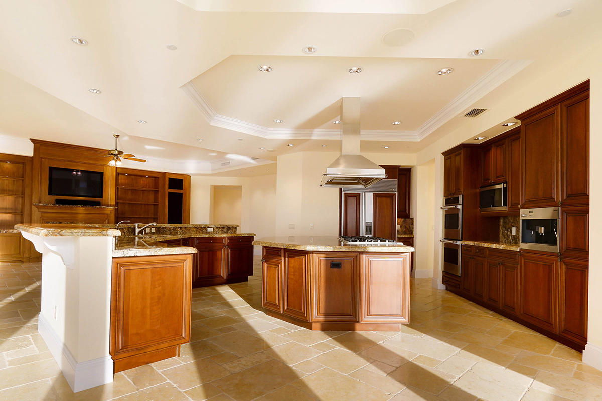 ONE WATERMARK PLACE OF TH - Residential