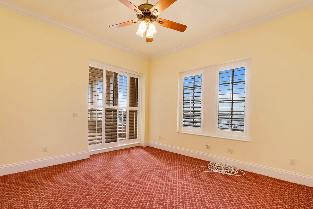 ONE WATERMARK PLACE OF TH - Residential