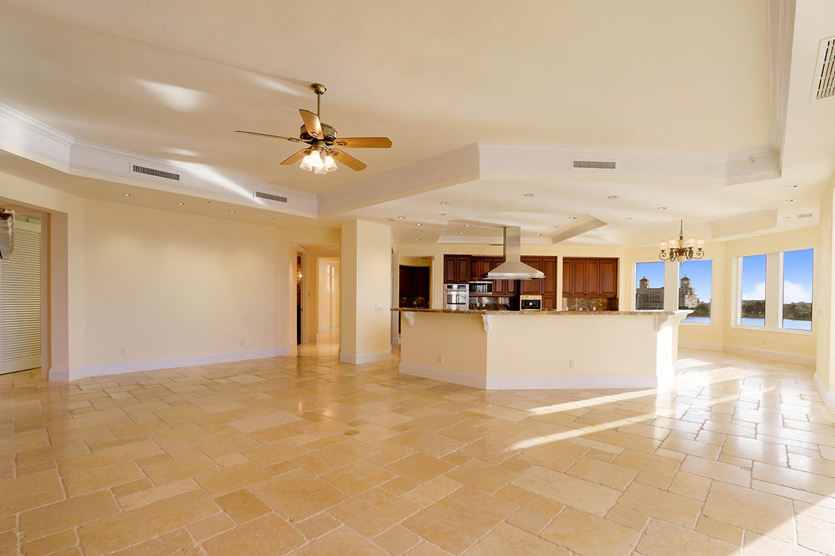 ONE WATERMARK PLACE OF TH - Residential