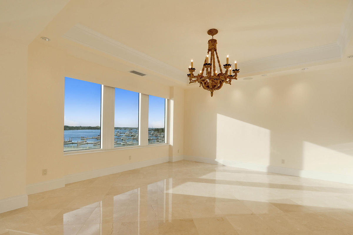 ONE WATERMARK PLACE OF TH - Residential