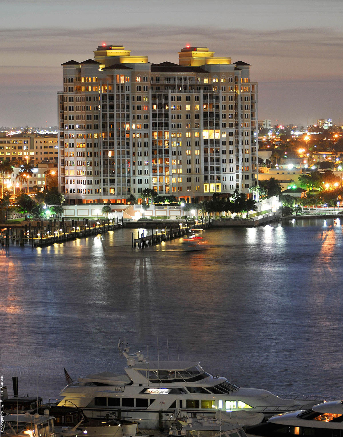 ONE WATERMARK PLACE OF TH - Residential