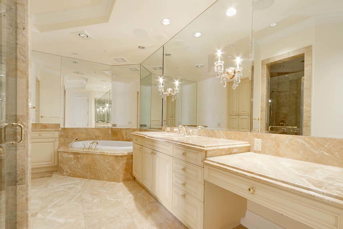 ONE WATERMARK PLACE OF TH - Residential