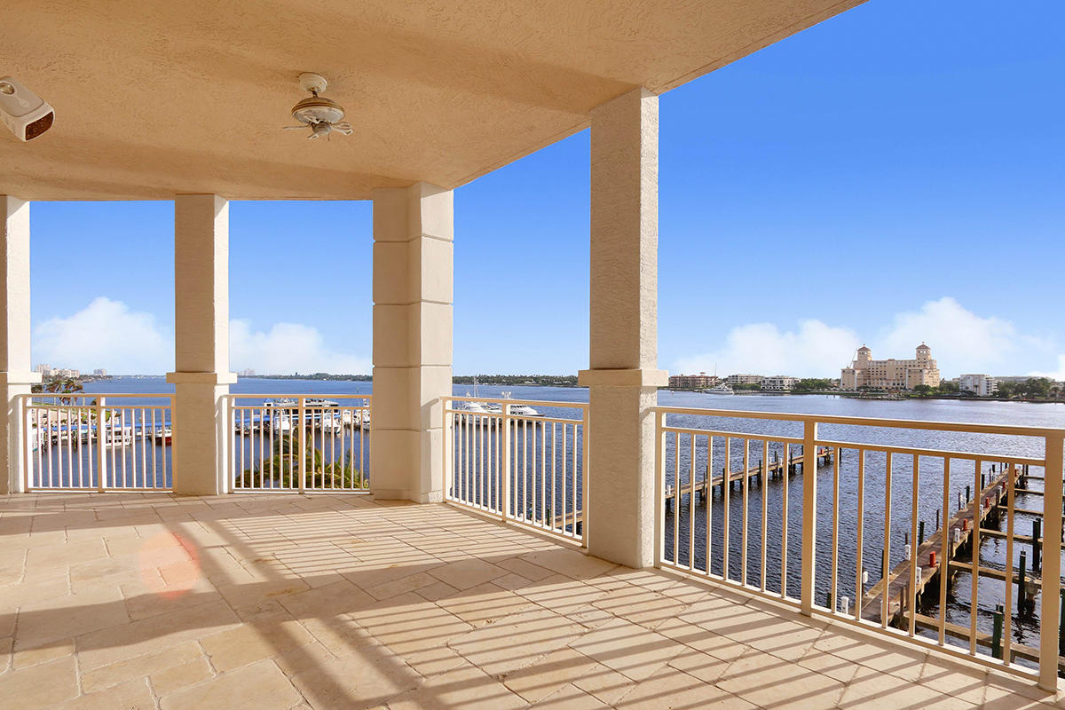 ONE WATERMARK PLACE OF TH - Residential