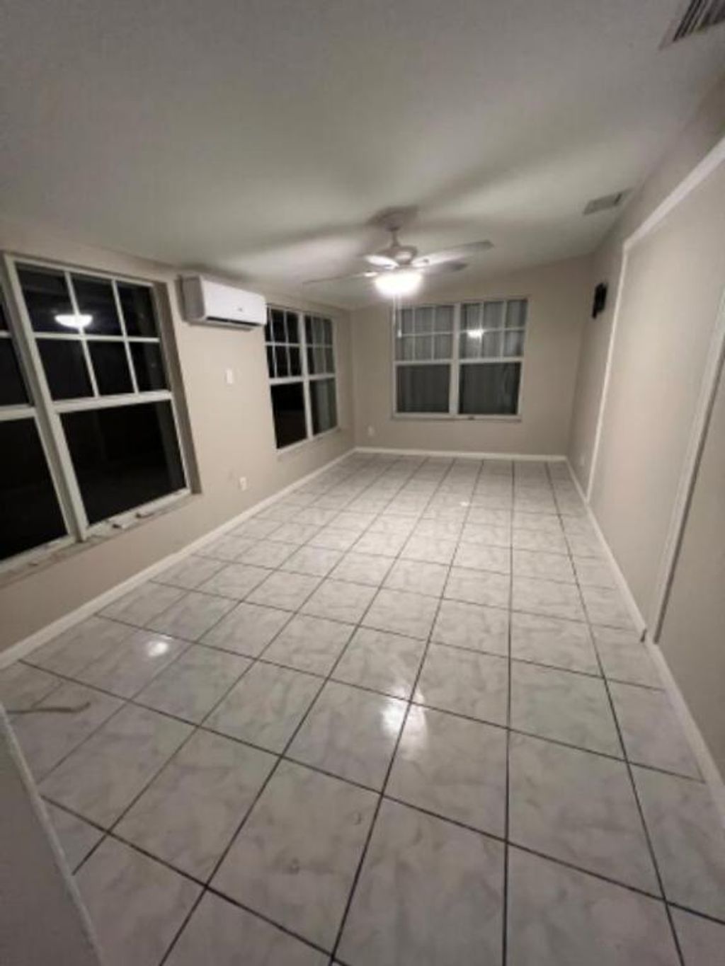 Photo of 1219 S 10th Street, Fort Pierce, FL 34950 (MLS # R11153763)