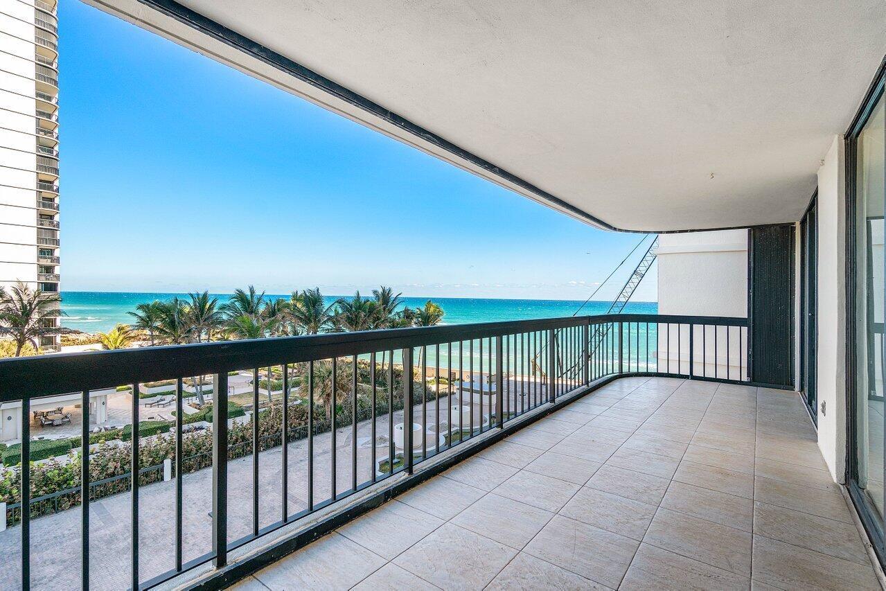 5380 N Ocean Drive 5g