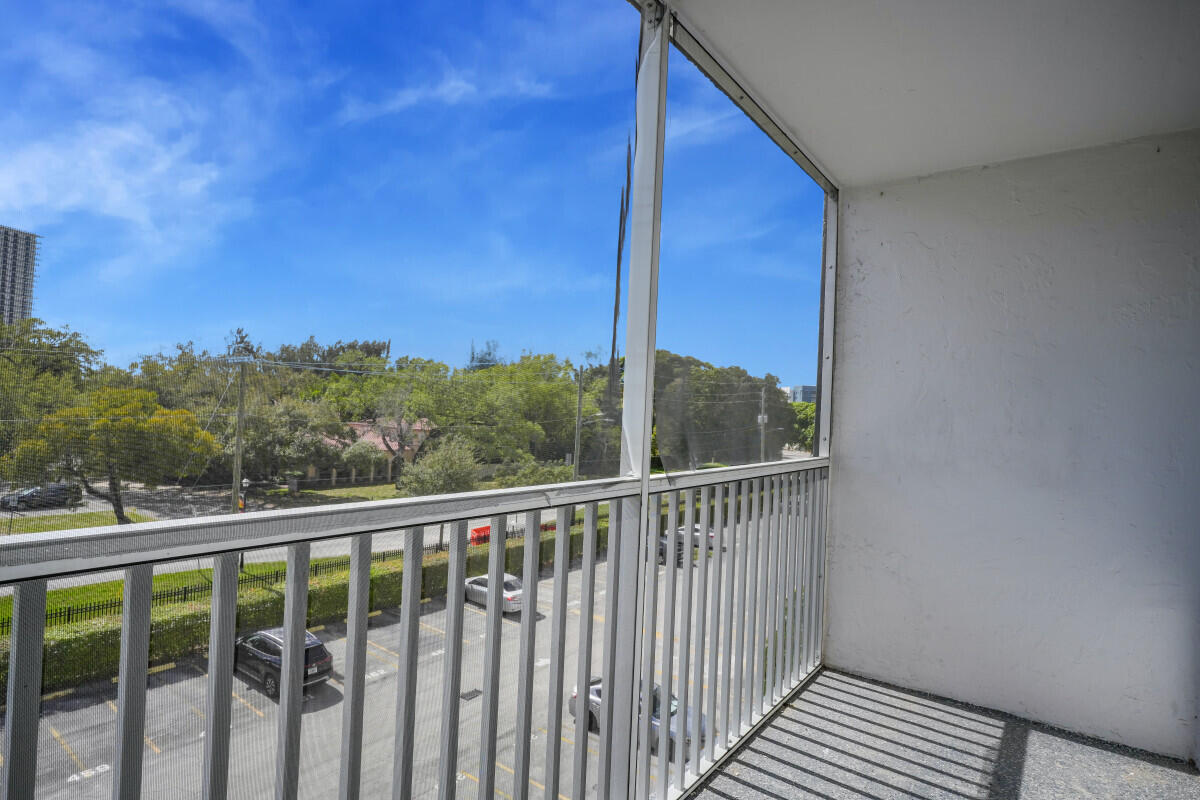 16851 NE 23rd Avenue A408