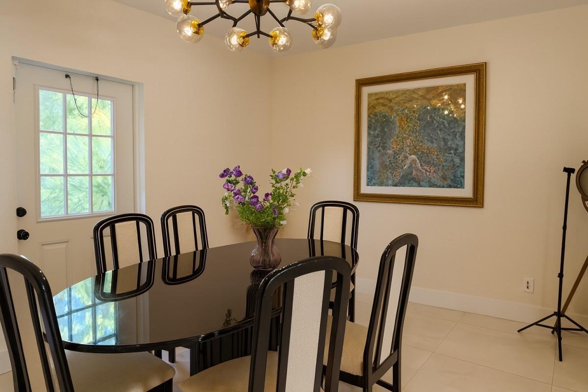 RIVERDALE - Residential Lease