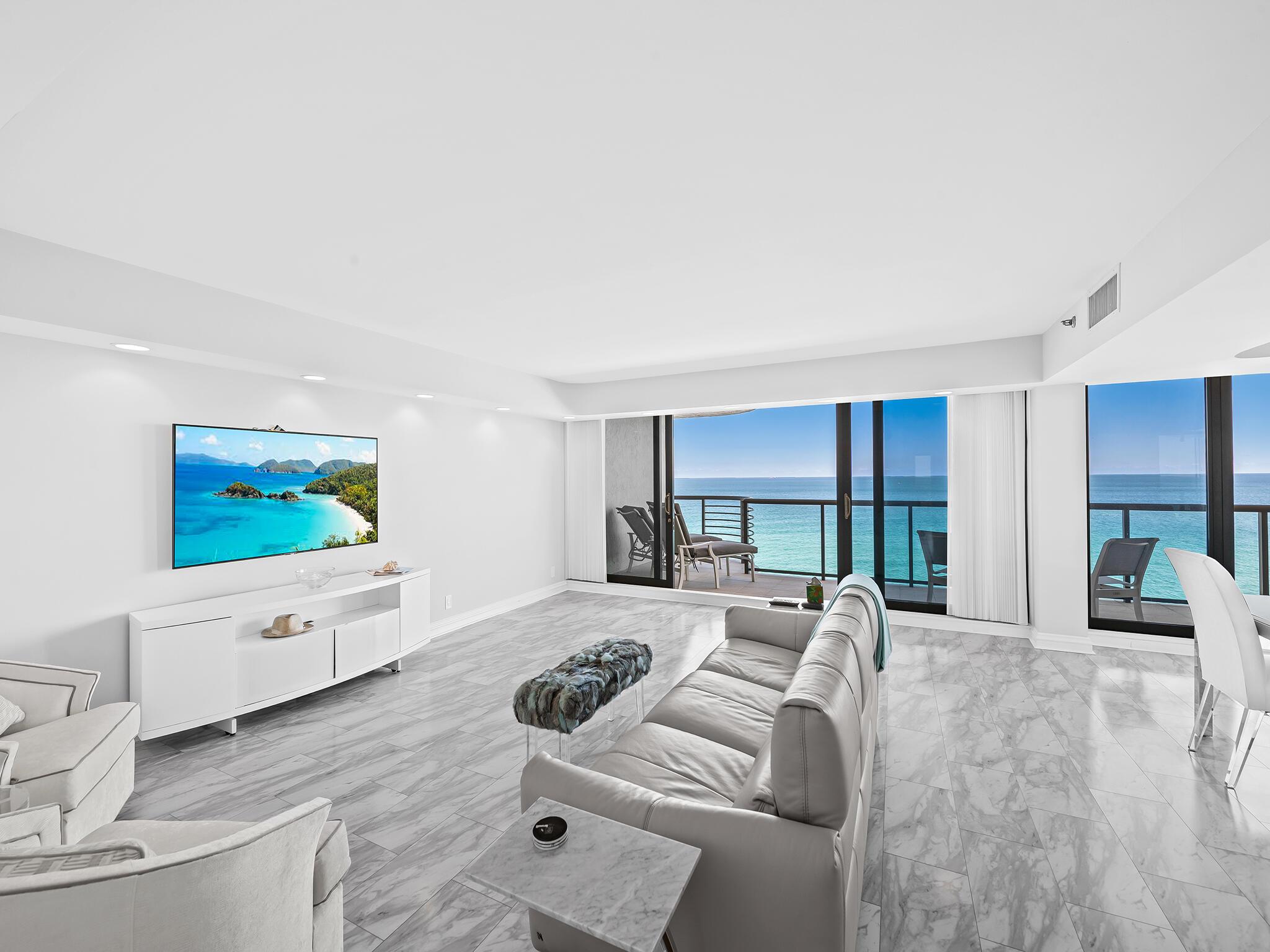 VILLA MAGNA CONDO - Residential