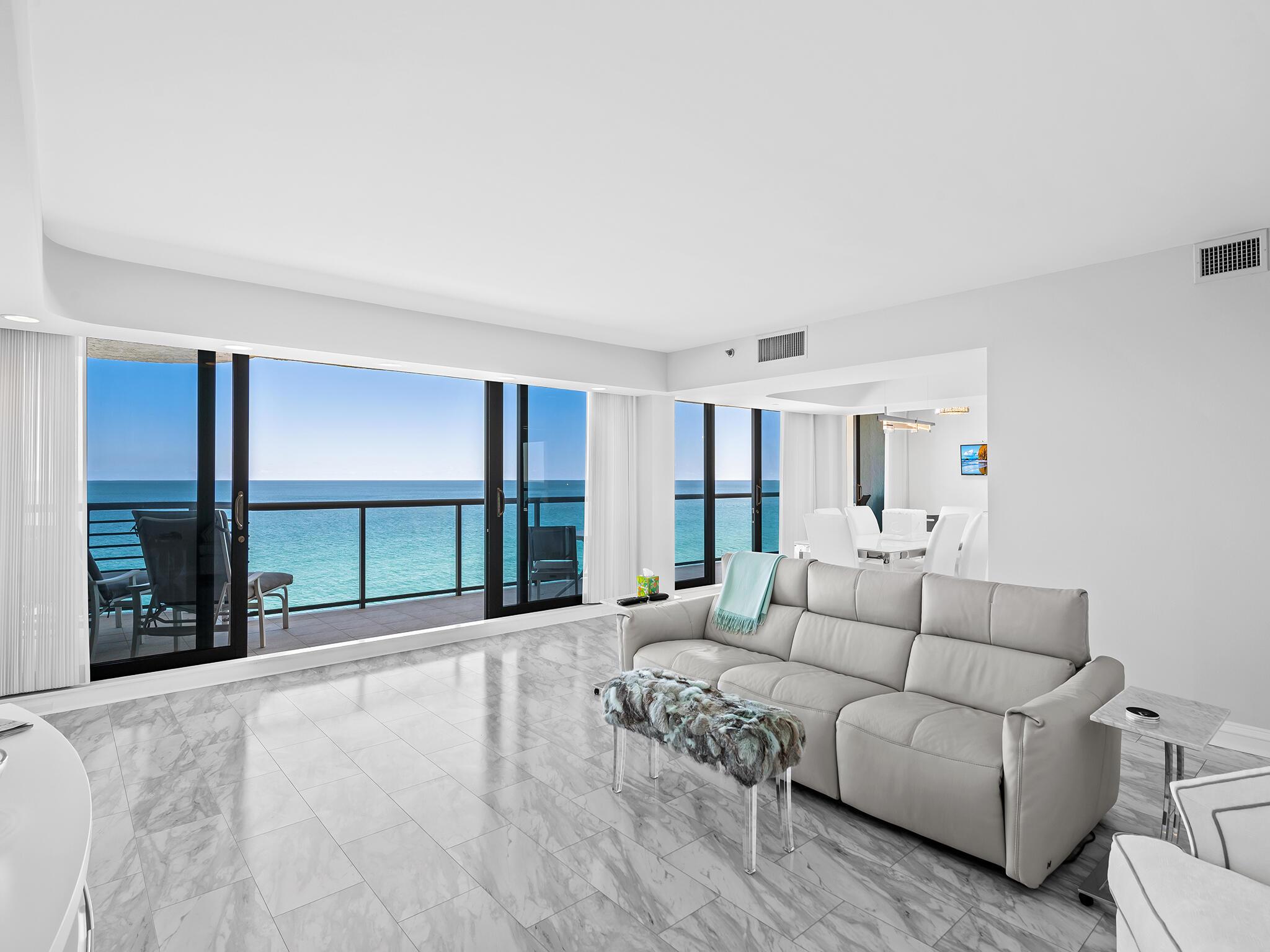 VILLA MAGNA CONDO - Residential