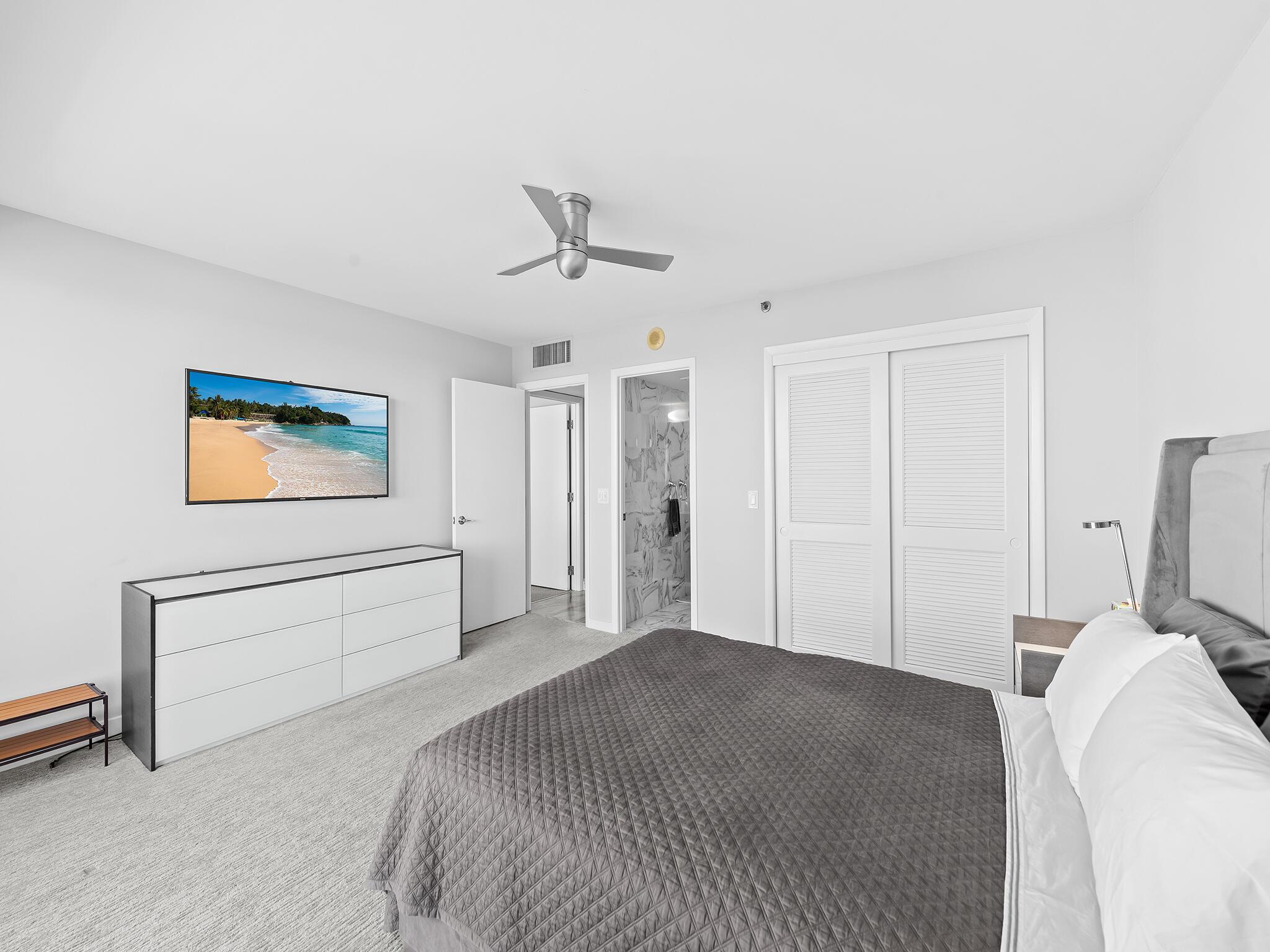 VILLA MAGNA CONDO - Residential