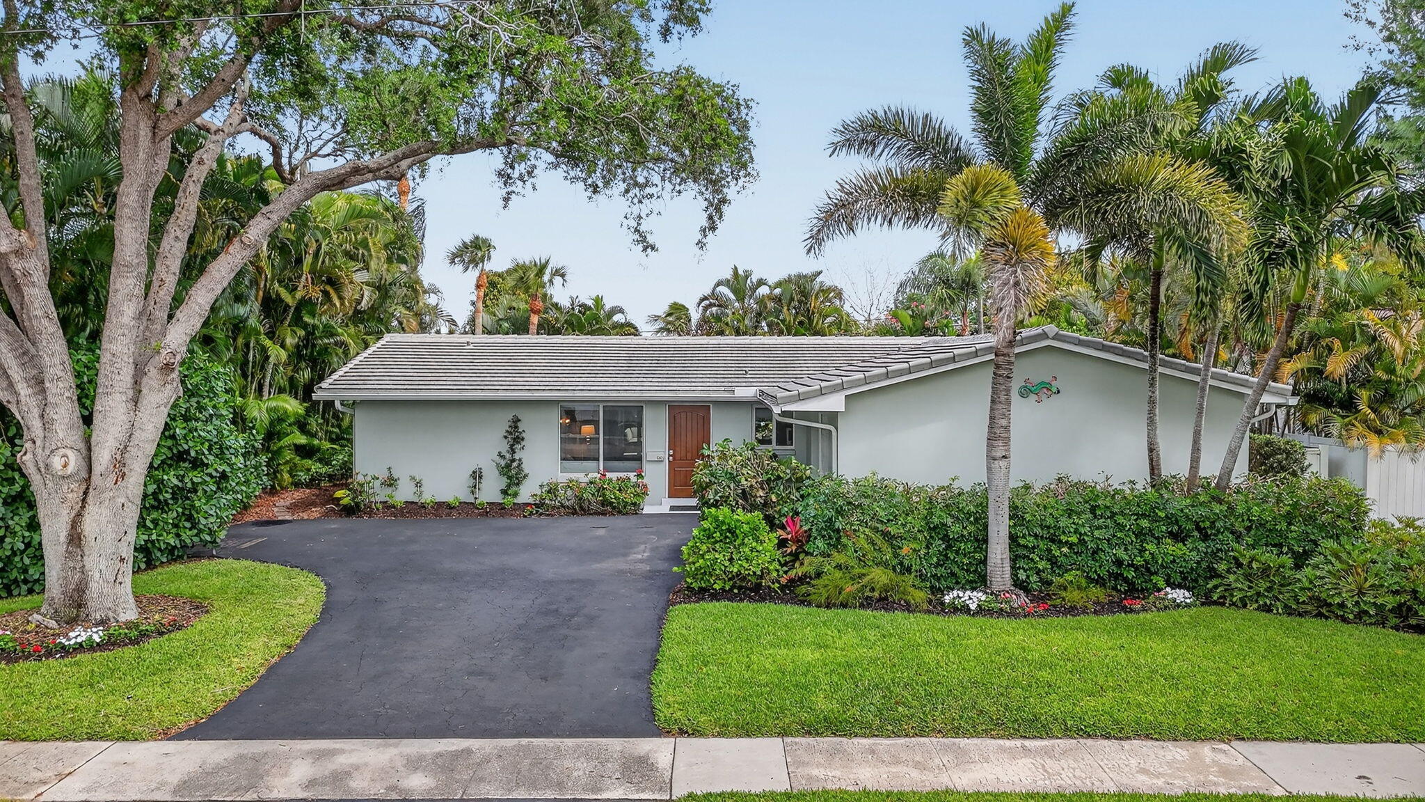 BOCA RATON SQUARE - Residential