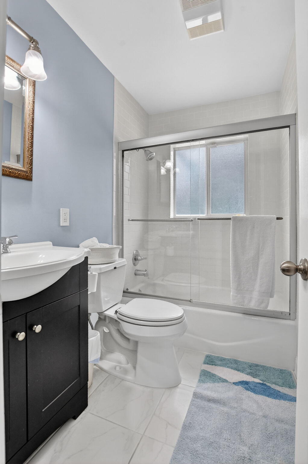 BOCA RATON SQUARE - Residential