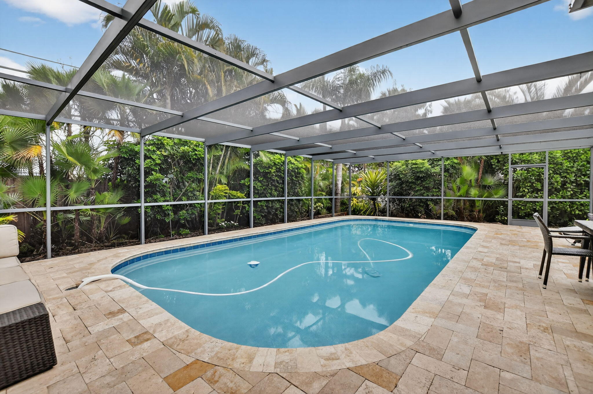 BOCA RATON SQUARE - Residential