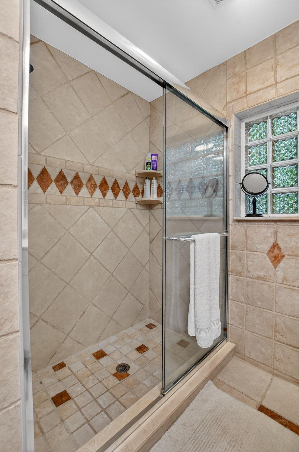 BOCA RATON SQUARE - Residential