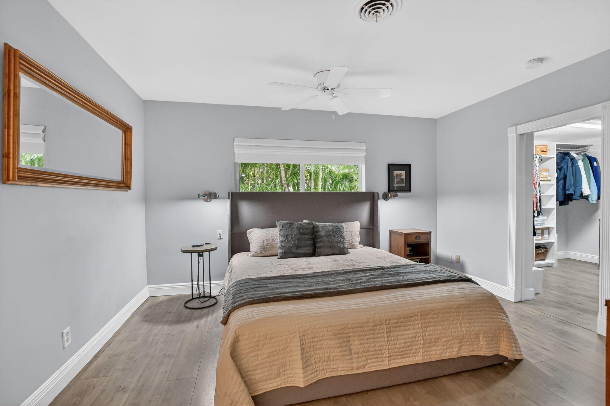 BOCA RATON SQUARE - Residential