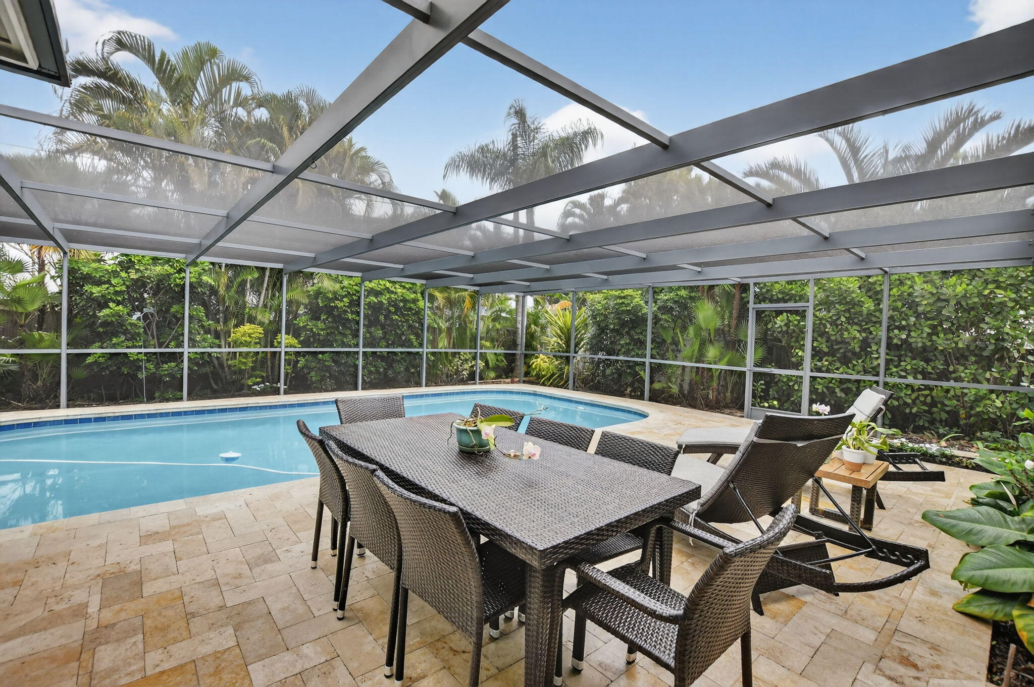 BOCA RATON SQUARE - Residential