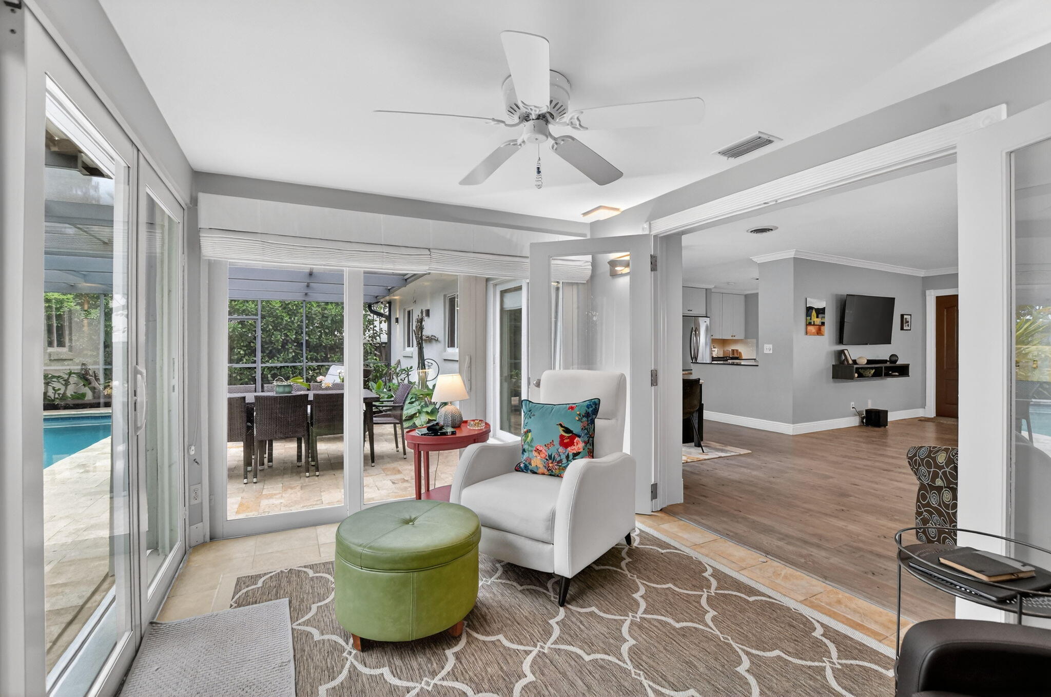 BOCA RATON SQUARE - Residential