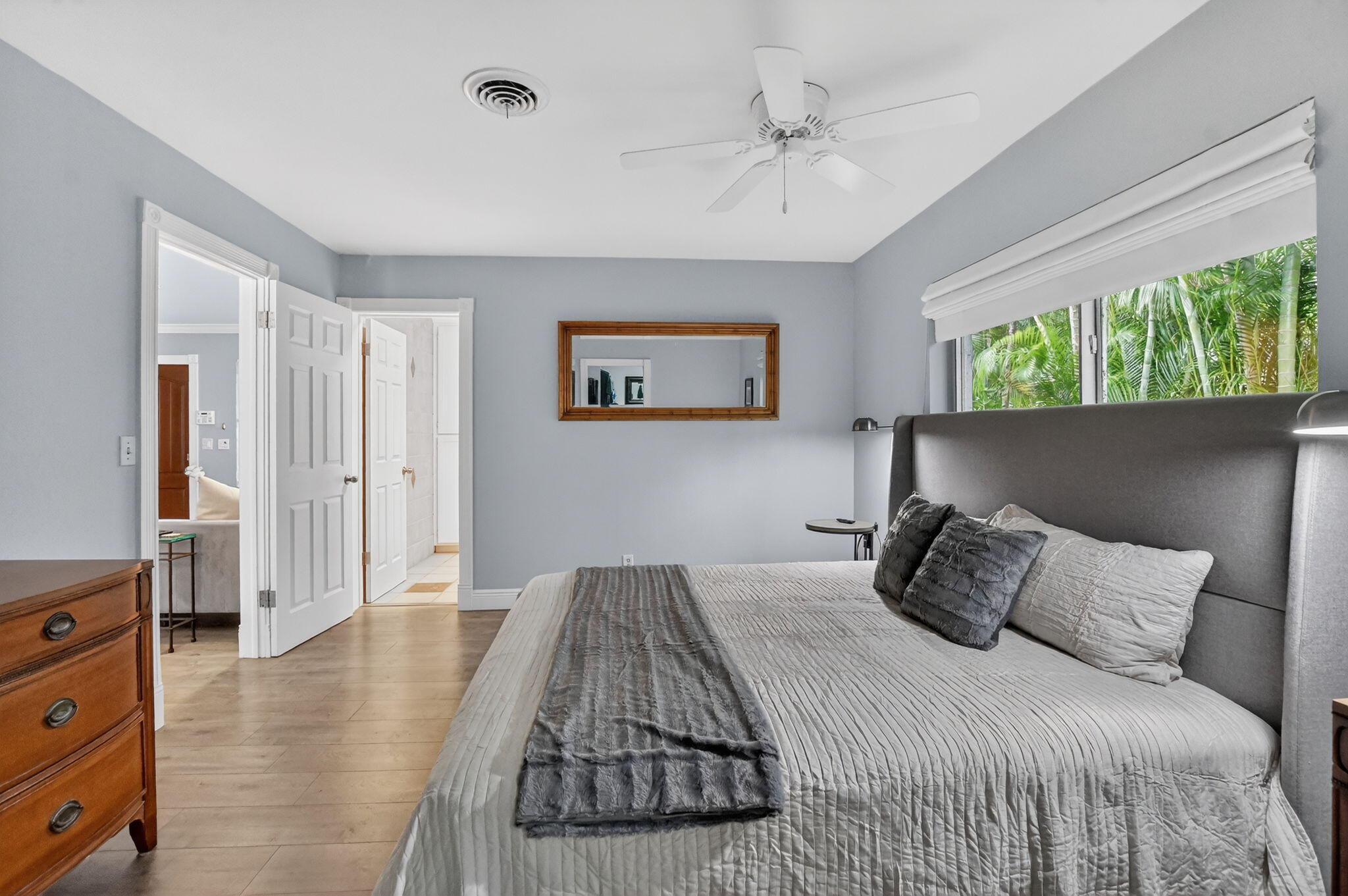 BOCA RATON SQUARE - Residential