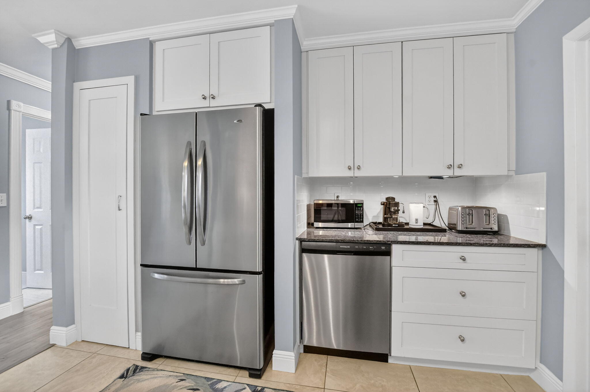 BOCA RATON SQUARE - Residential