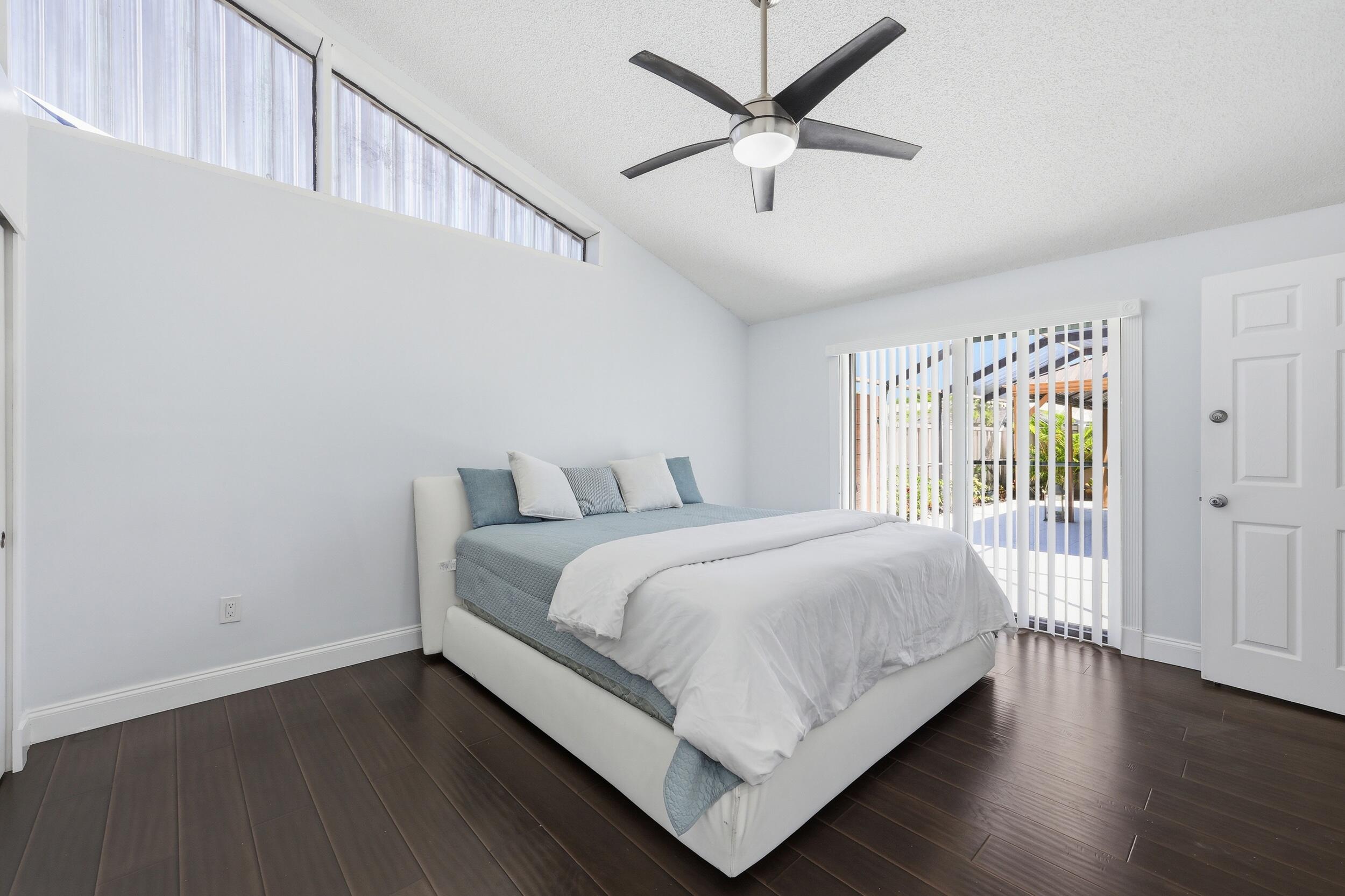 WESTWOOD GARDENS 3 - Residential