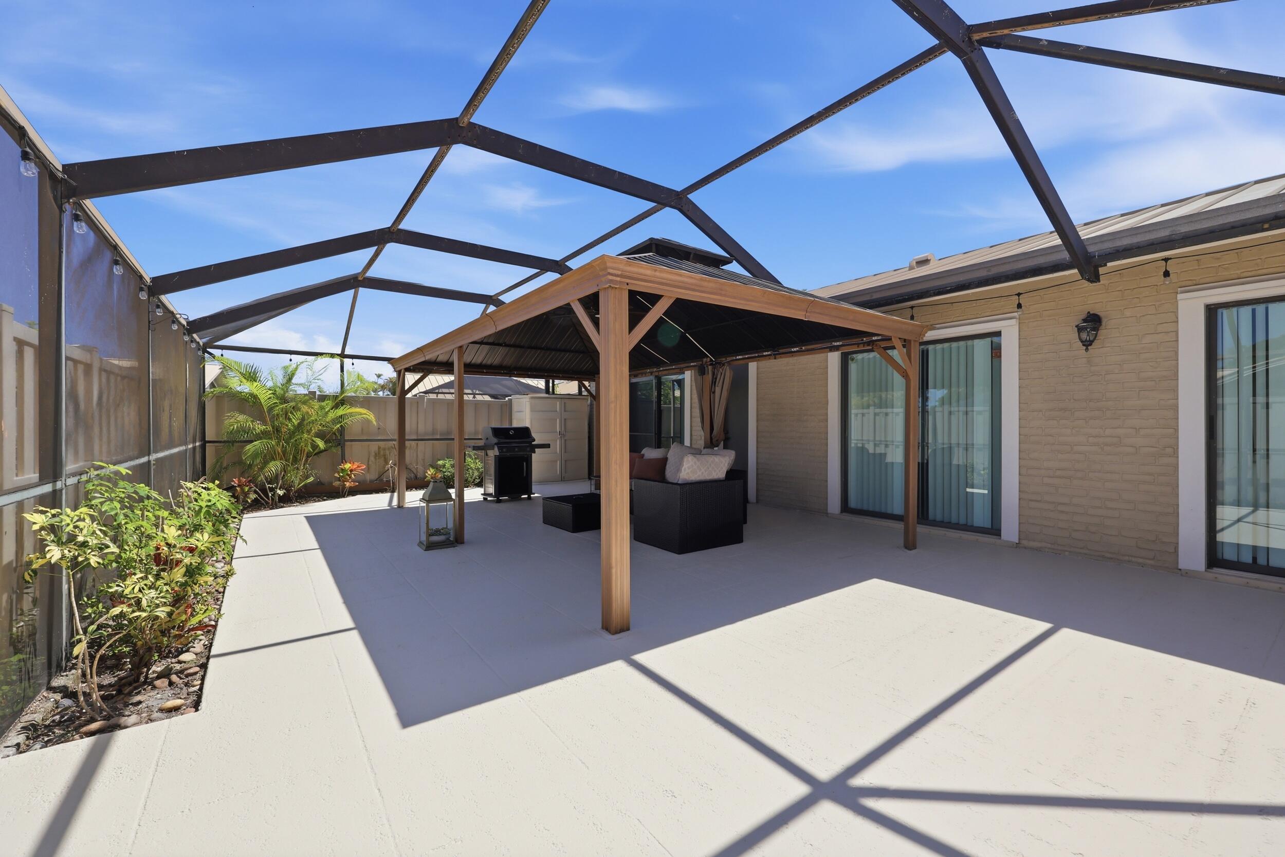 WESTWOOD GARDENS 3 - Residential