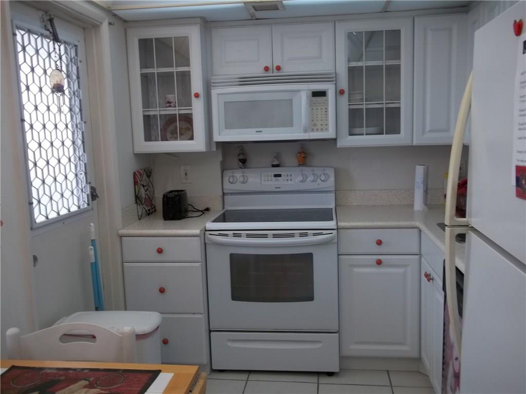 PALM AIRE - Residential