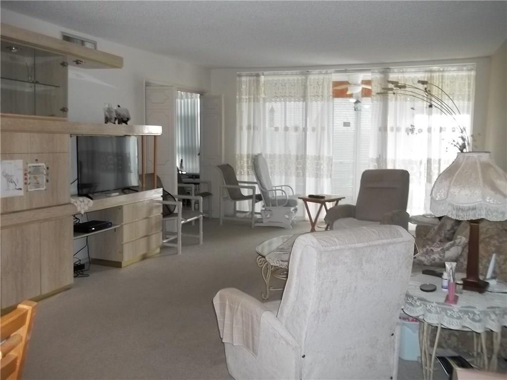 PALM AIRE - Residential