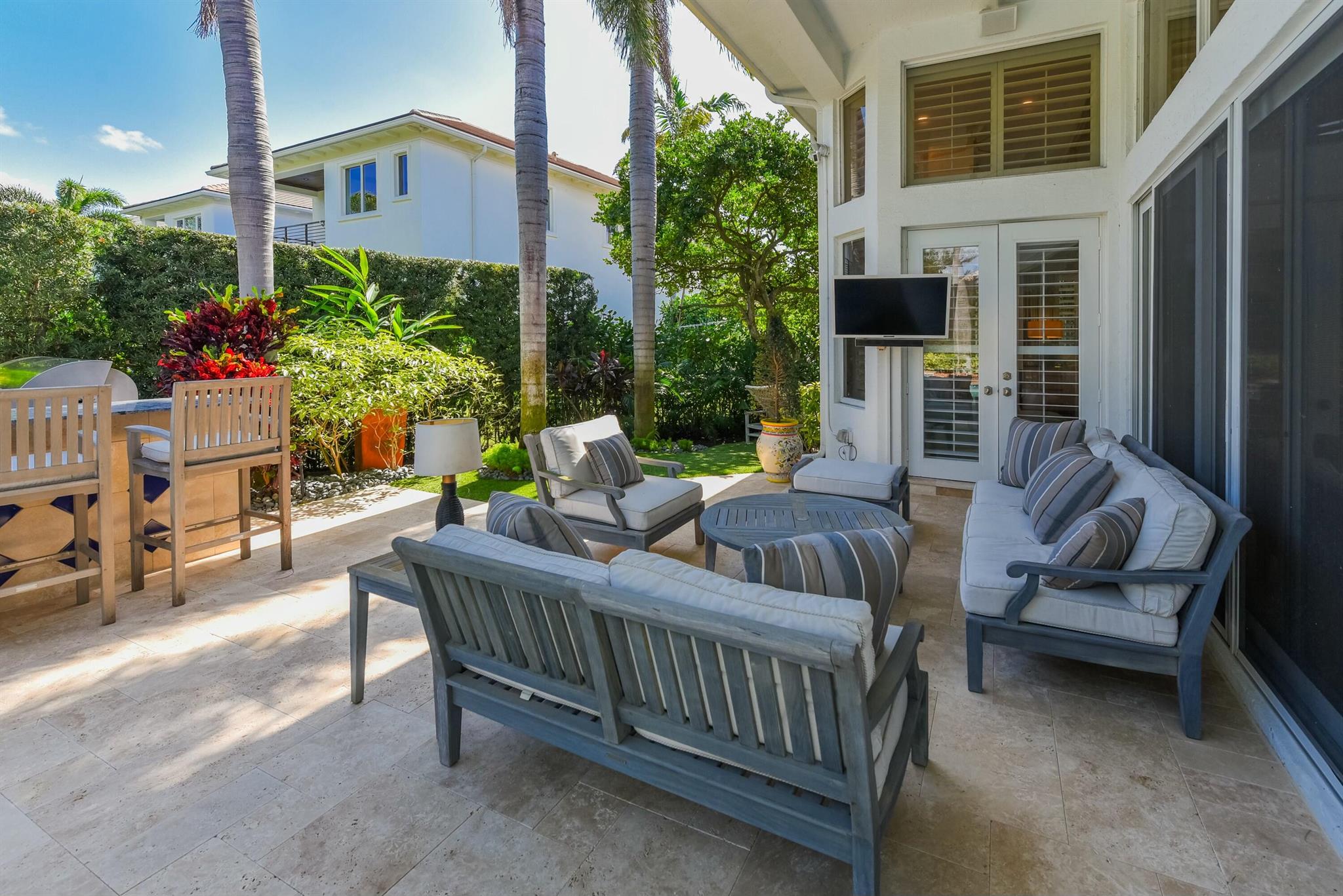 ROYAL PALM YACHT & COUNTR - Residential