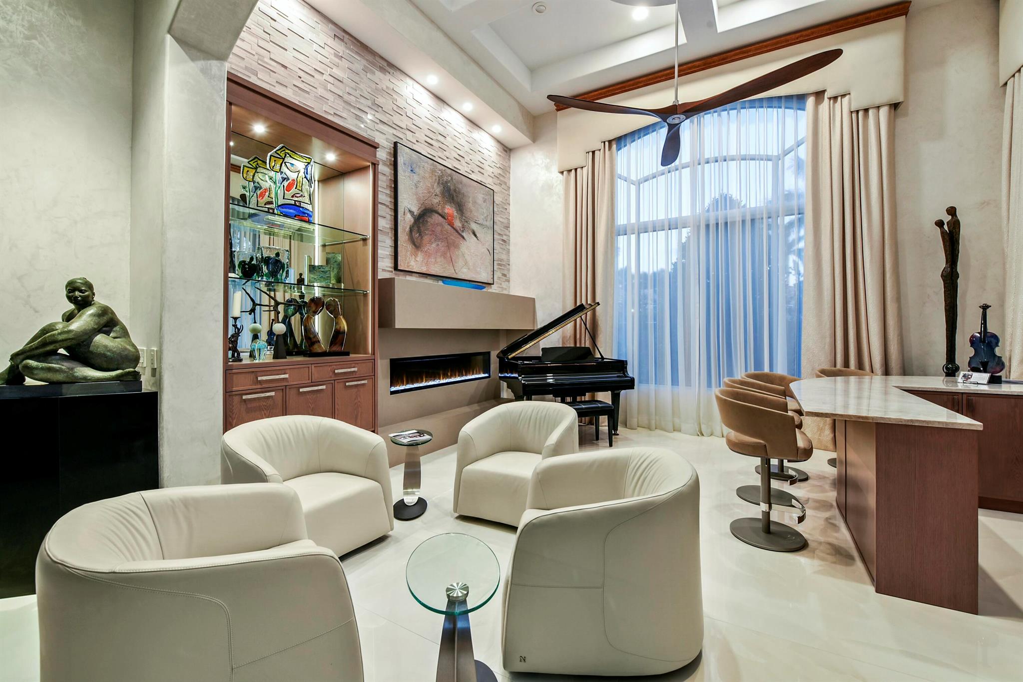 ROYAL PALM YACHT & COUNTR - Residential