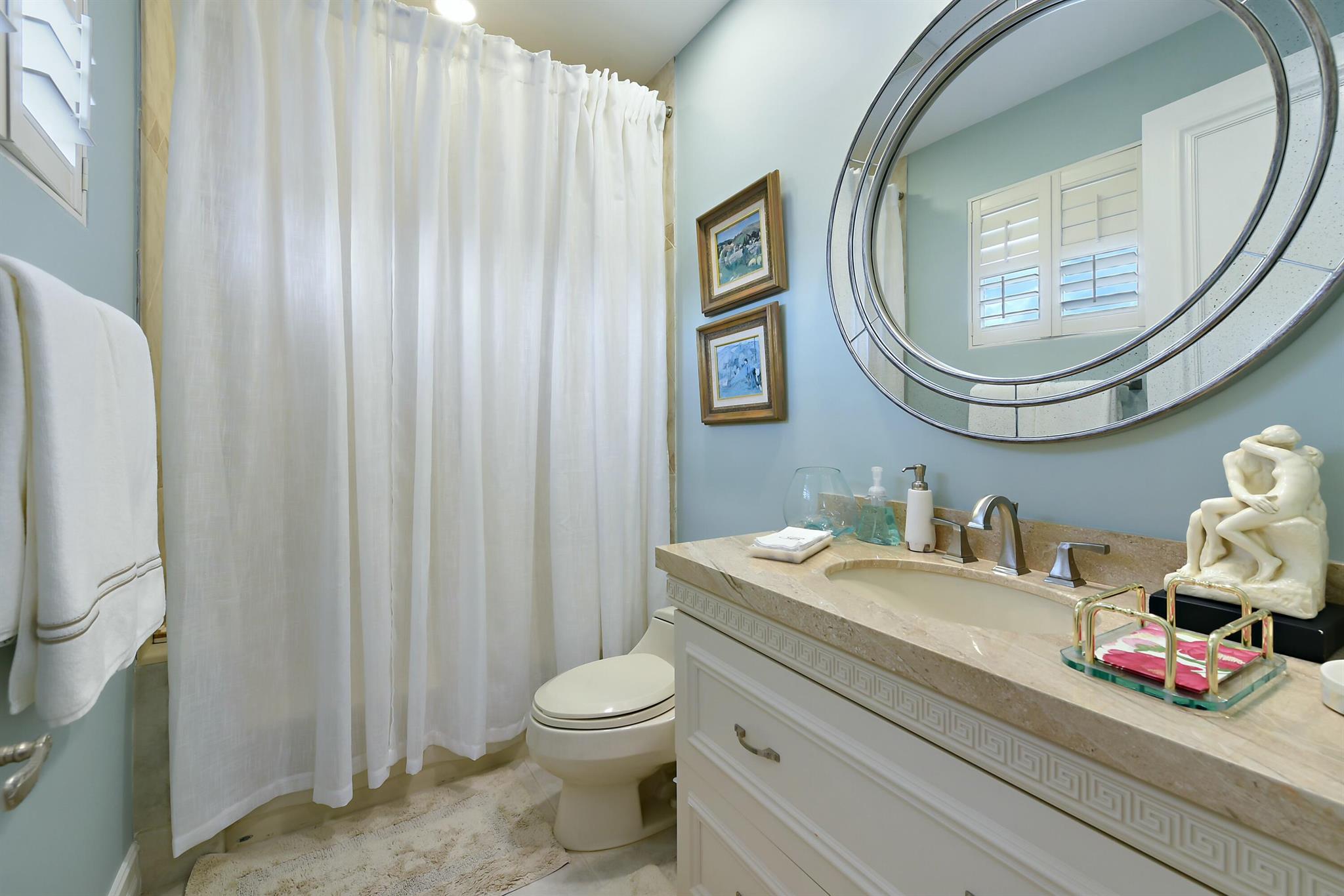 ROYAL PALM YACHT & COUNTR - Residential